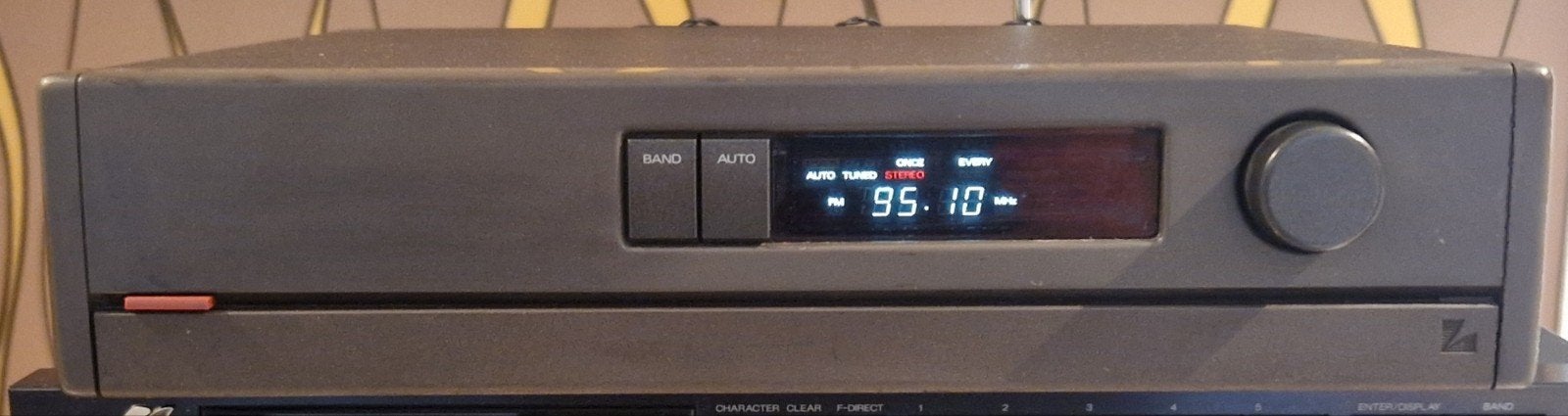 Luxman T-007, Ophalen of Verzenden
