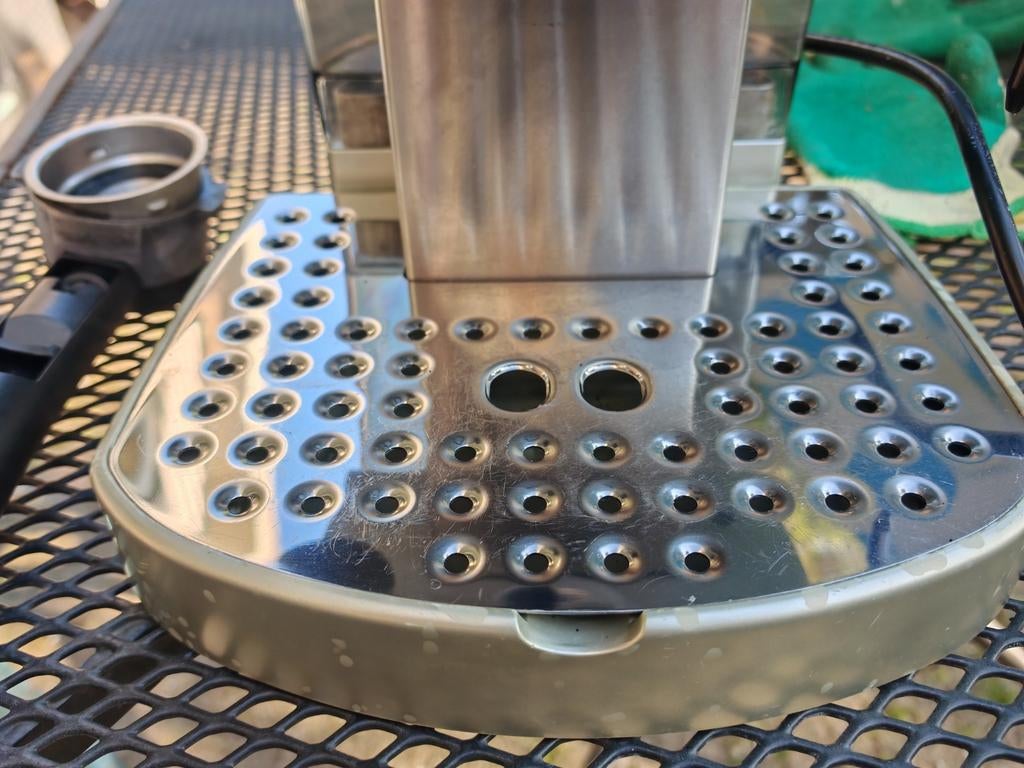 Delonghi Espresso koffie Machine - Melkopschuimer defect, Stoompijpje, Gebruikt, Espresso apparaat, Gemalen koffie