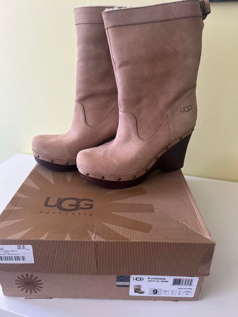 UGG Carnagie Laarzen, Hoge laarzen, Verzenden, Beige, Nieuw