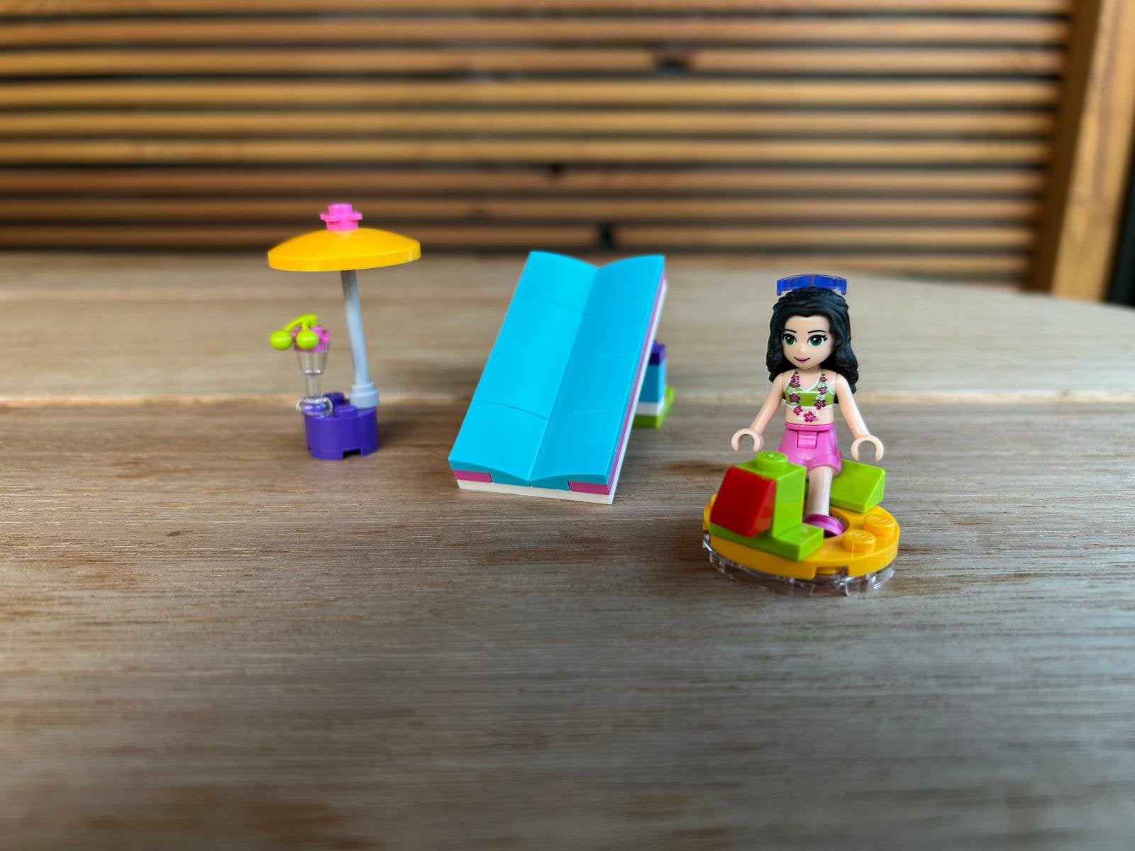 Lego friends Emma aan het zwemmen, Ophalen, Zo goed als nieuw, Summer fun