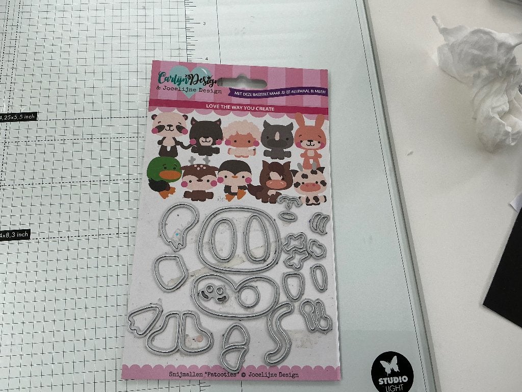 Carlijn Design Patooties, Ophalen of Verzenden, Gebruikt, Overige thema's, Pons of Mal