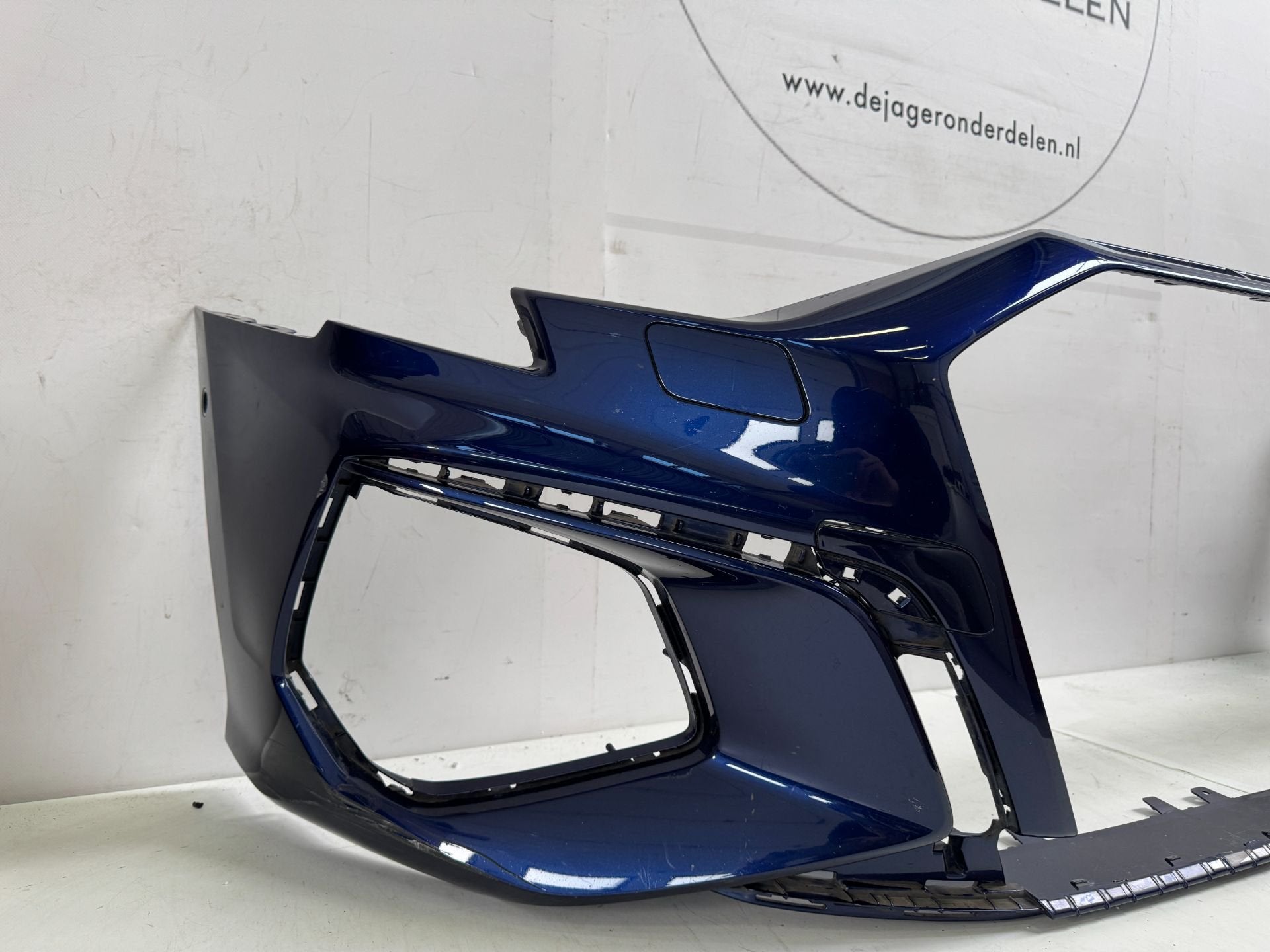 AUDI S3 A3 S LINE 8Y VOORBUMPER BUMPER 8Y0807437F 2019-, Auto-onderdelen, Carrosserie en Plaatwerk, Gebruikt, Voor, AUDI AG, Auto-Union-Strasse 1
85045  Ingolstadt, DE