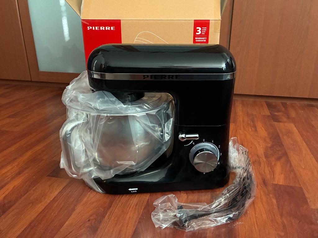Pierre stand mixer (in doos), Ophalen, 4 liter of meer, Nieuw, 3 snelheden of meer