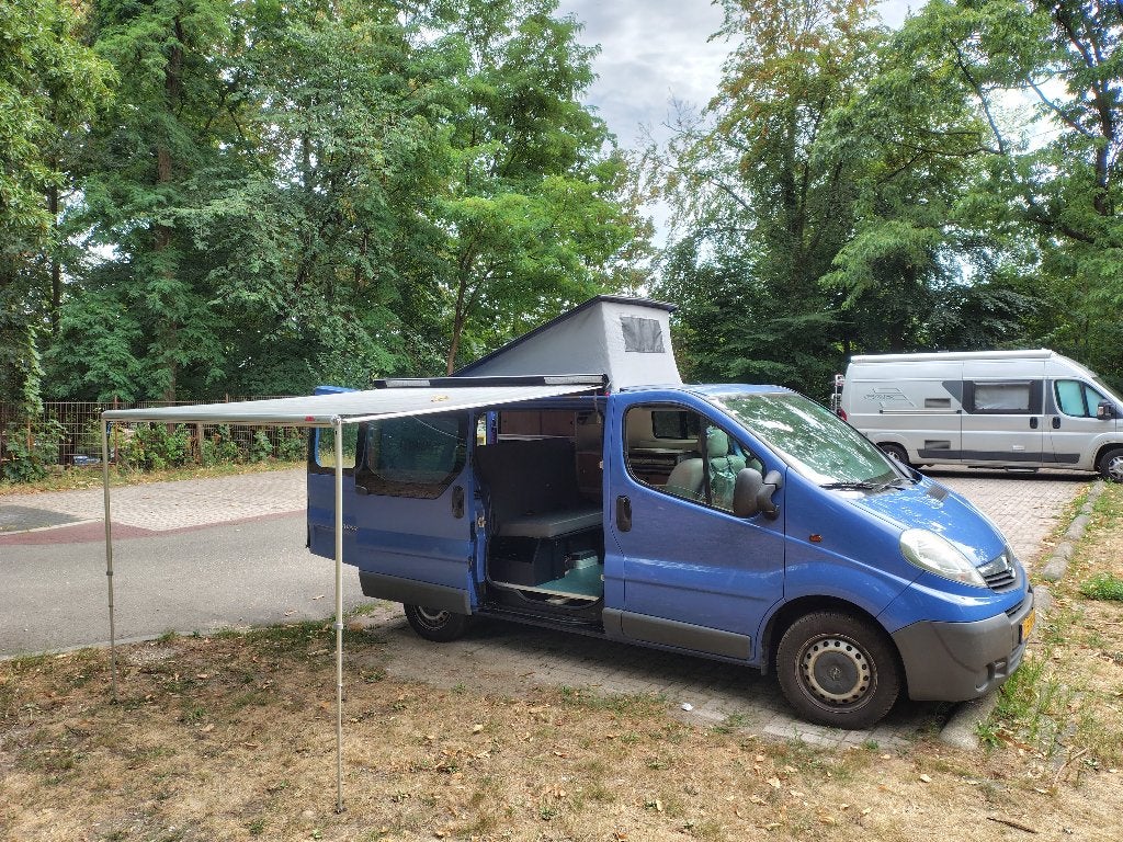 Opel Vivaro 2.0 CDTI bus camper – 2009 – 119.000 km NAP, Overige merken, Tot en met 2, Particulier, Luifel