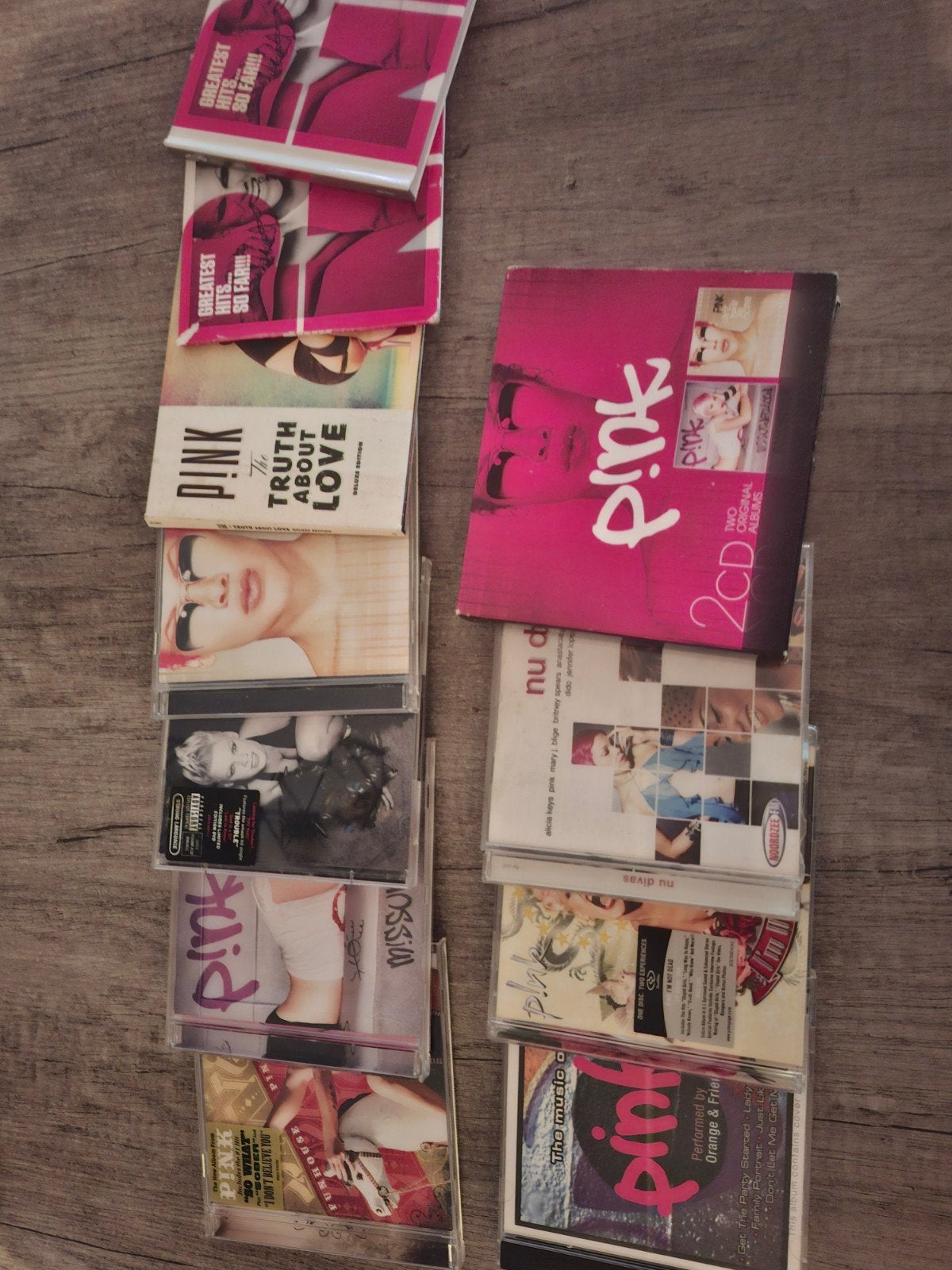 Pink, Ophalen, Zo goed als nieuw