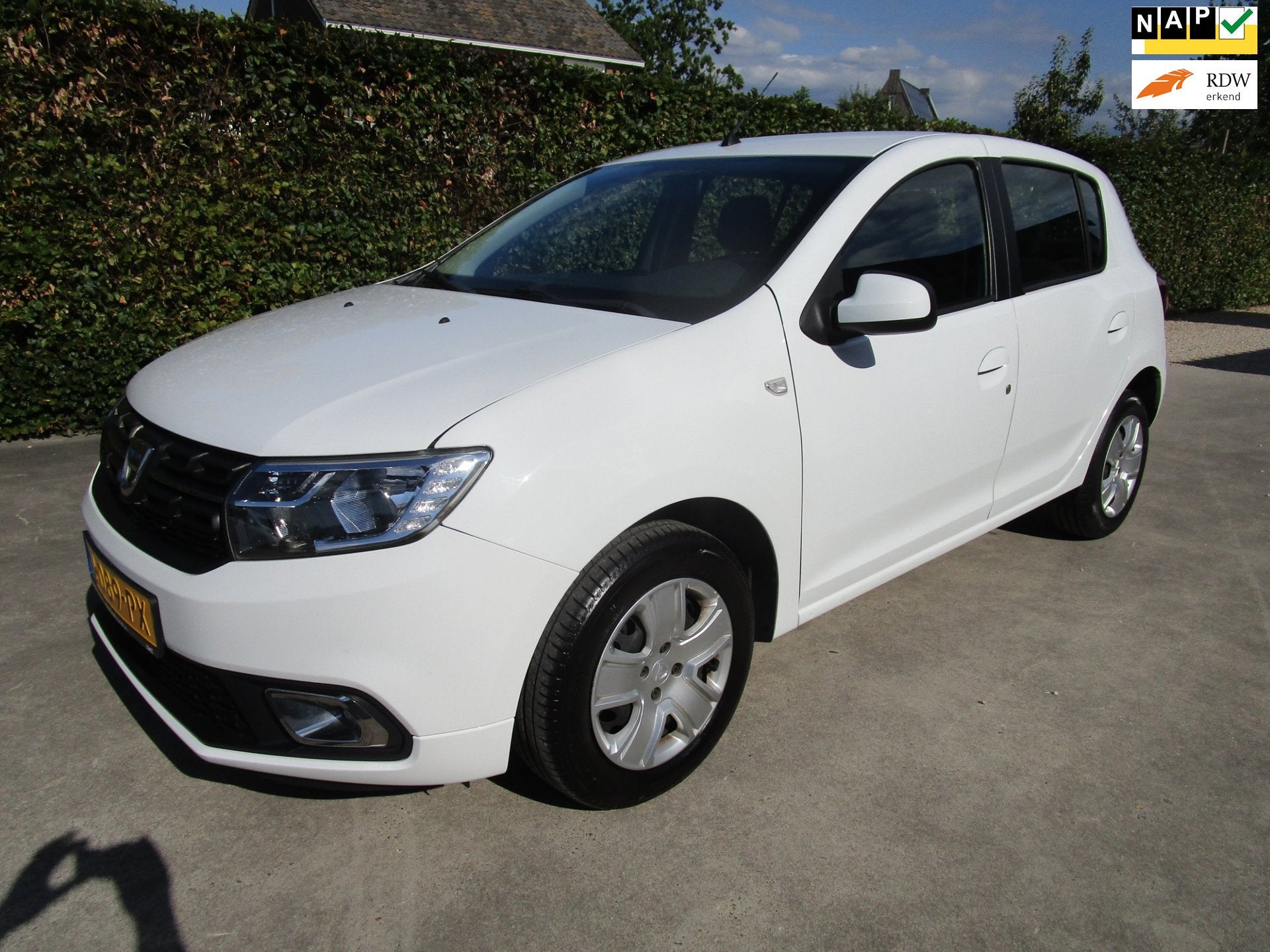 Dacia Sandero 0.9 TCe Tech Road airco, navi automaat mooi ,, 898 cc, Euro 6, Start-stop-systeem, Wit