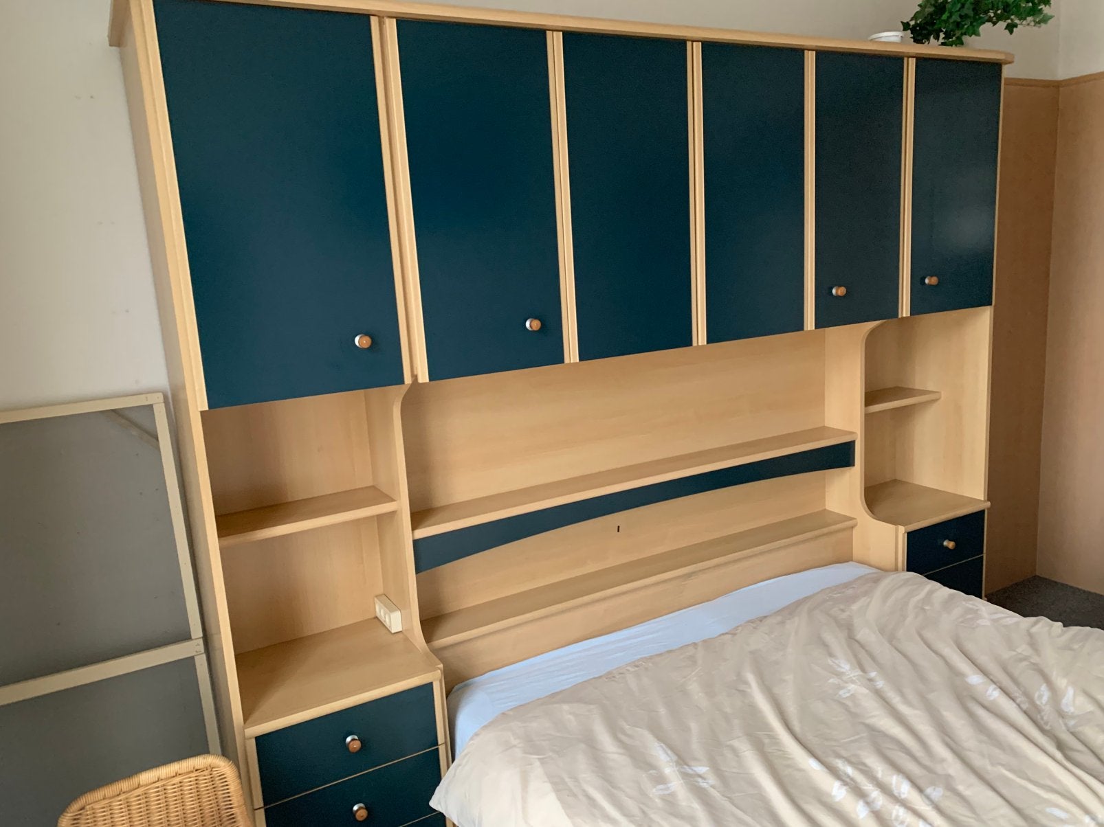 Mooie complete slaapkamer 2 persoons bed ombouw en kasten, Ophalen, Zo goed als nieuw, Tweepersoons