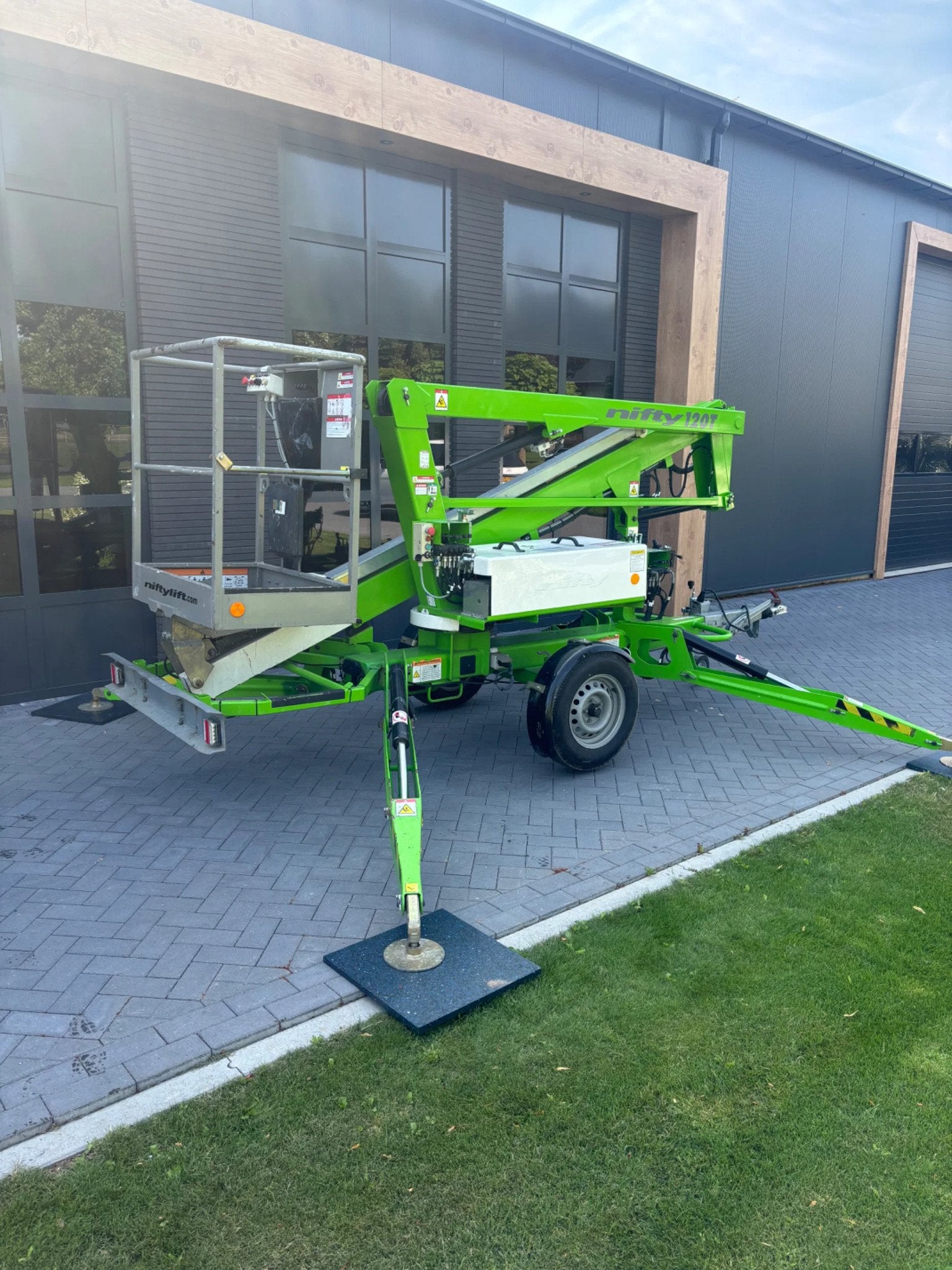 Niftylift 120TE aanhanger hoogwerker (bj 2020)