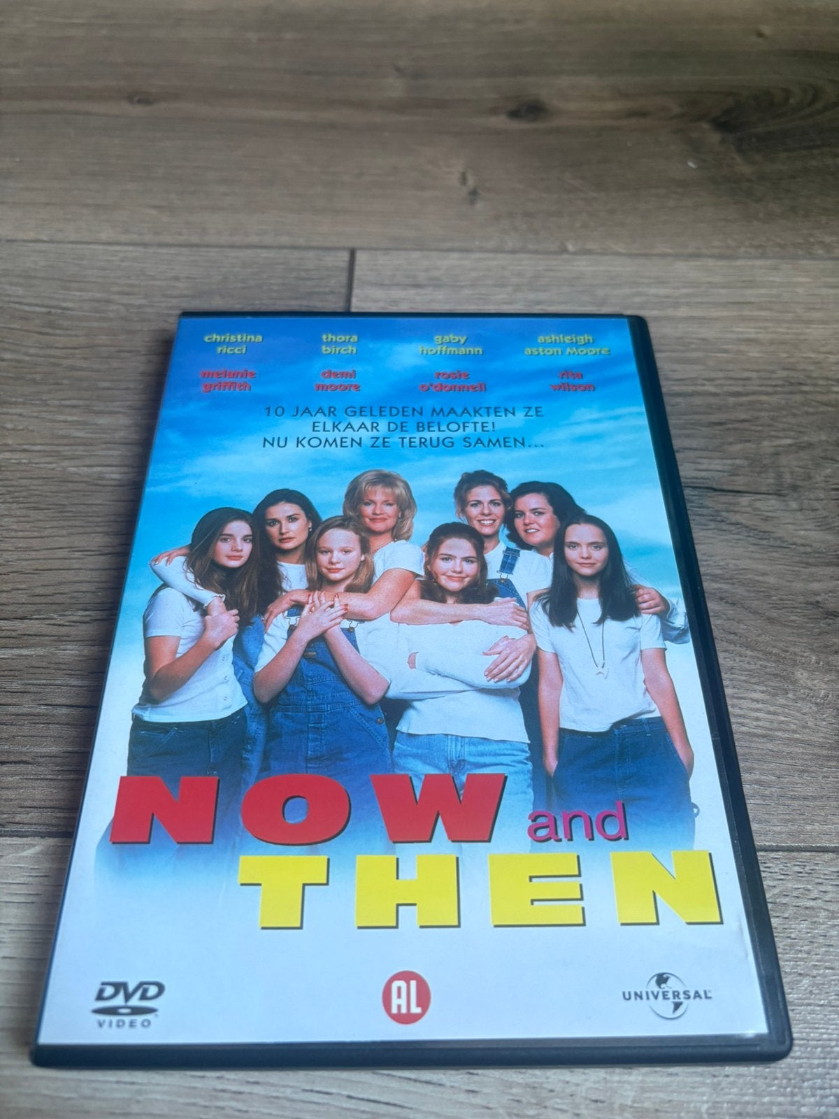 Now and Then met Demi Moore, Alle leeftijden, Ophalen of Verzenden, Zo goed als nieuw, Actiekomedie