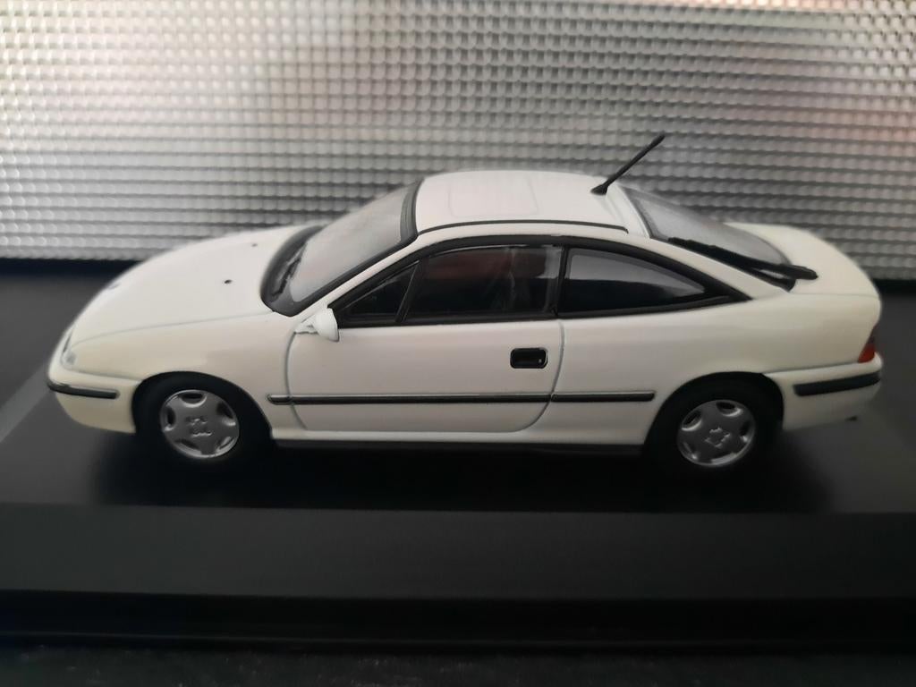 Opel Calibra 1989 Schaal 1:43, Overige merken, Nieuw, Ophalen of Verzenden, Maxichamps