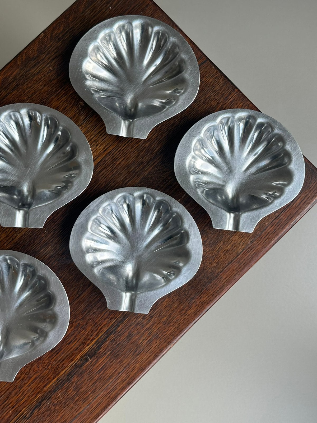 Vintage inox schelpen schaaltjes staal France bakjes rvs, Gebruikt, Overige merken, Ophalen of Verzenden, Schaal of Schalen