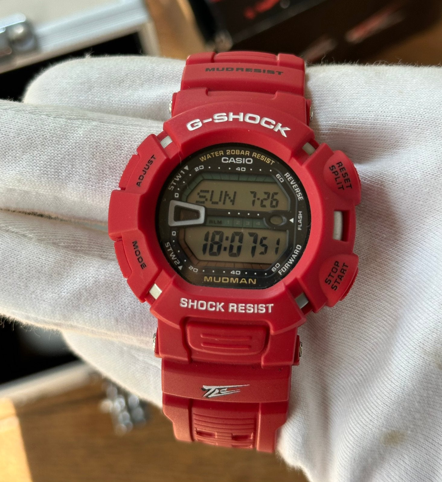 Casio G-Shock mudman TLC limited edition, Ophalen of Verzenden, Waterdicht, Nieuw, Rood