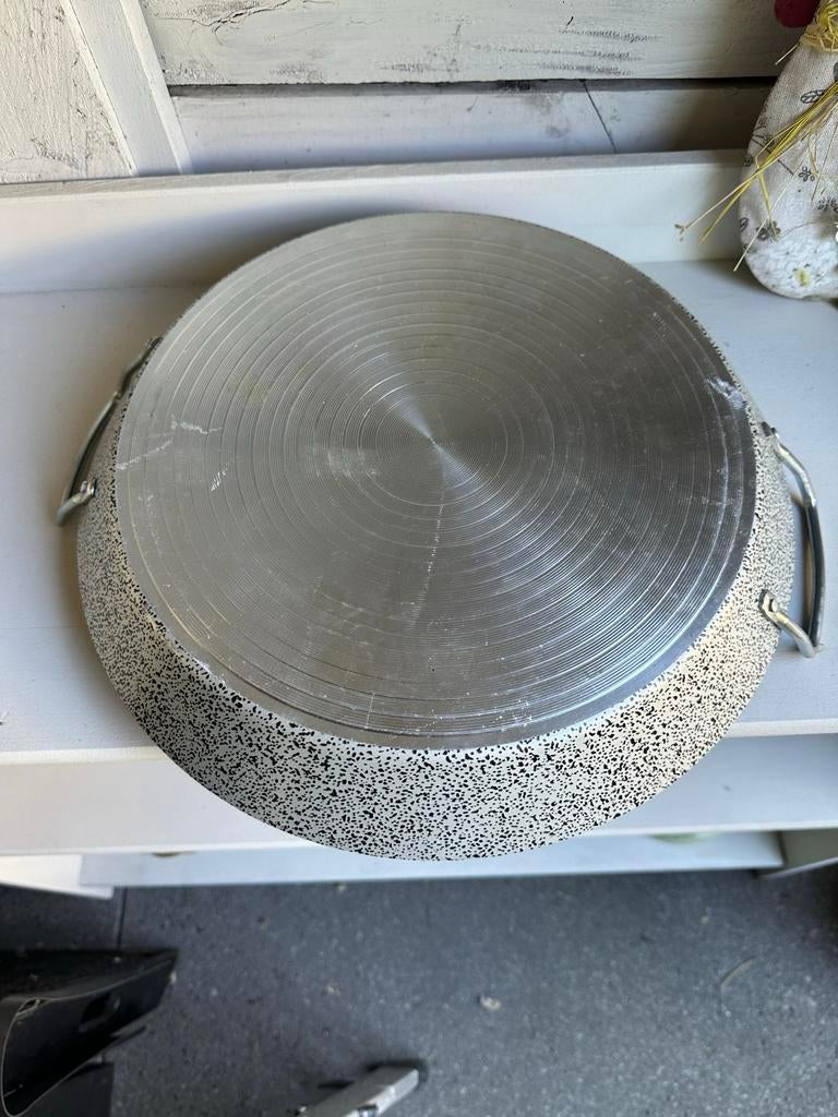 Grote paella / Braadpan met Handvatten - Aluminium, Ophalen of Verzenden, Gebruikt, Aluminium