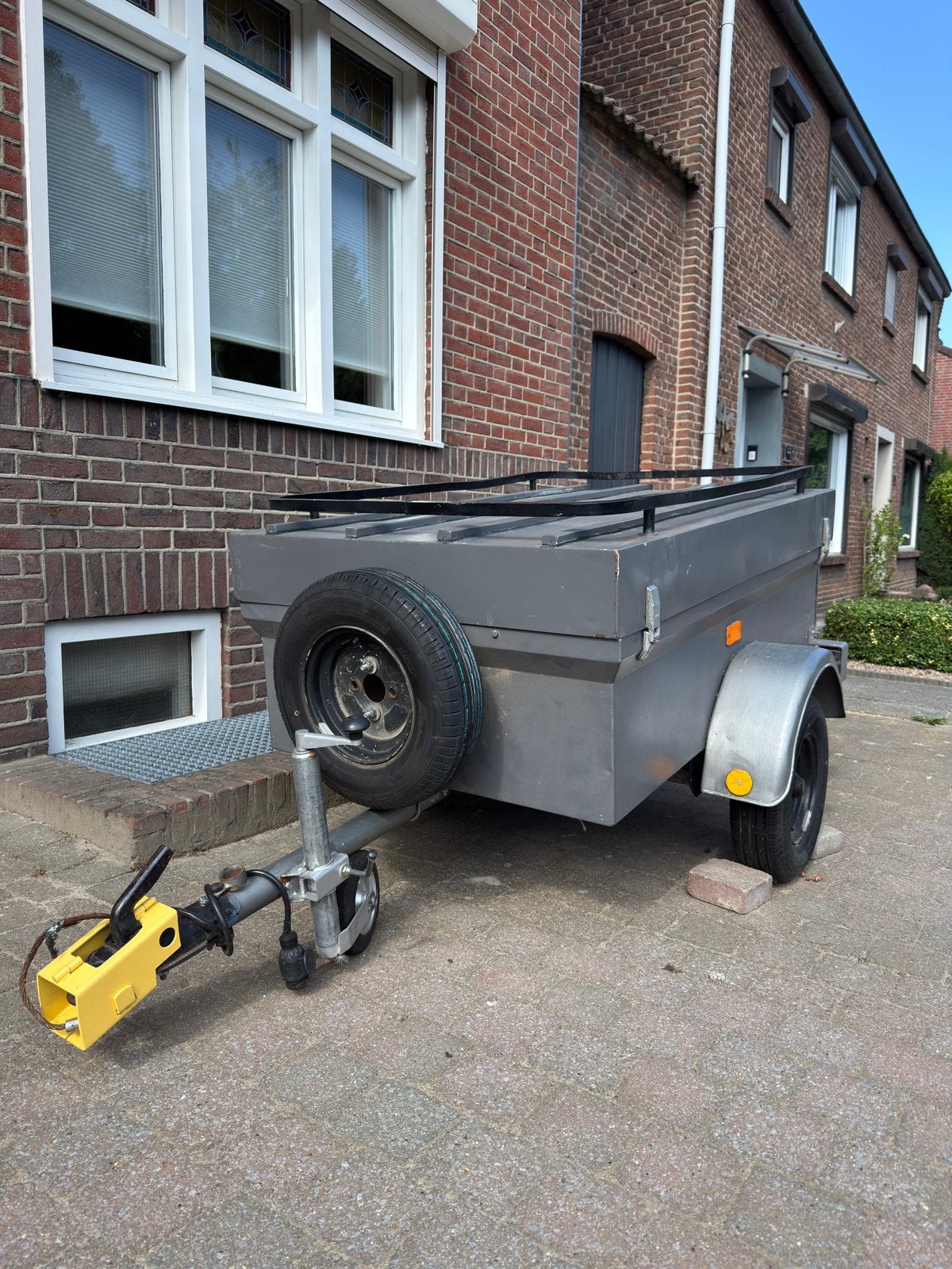 Kleine aanhangwagen 150 x 100 cm - Opknapper, Ophalen, Gebruikt