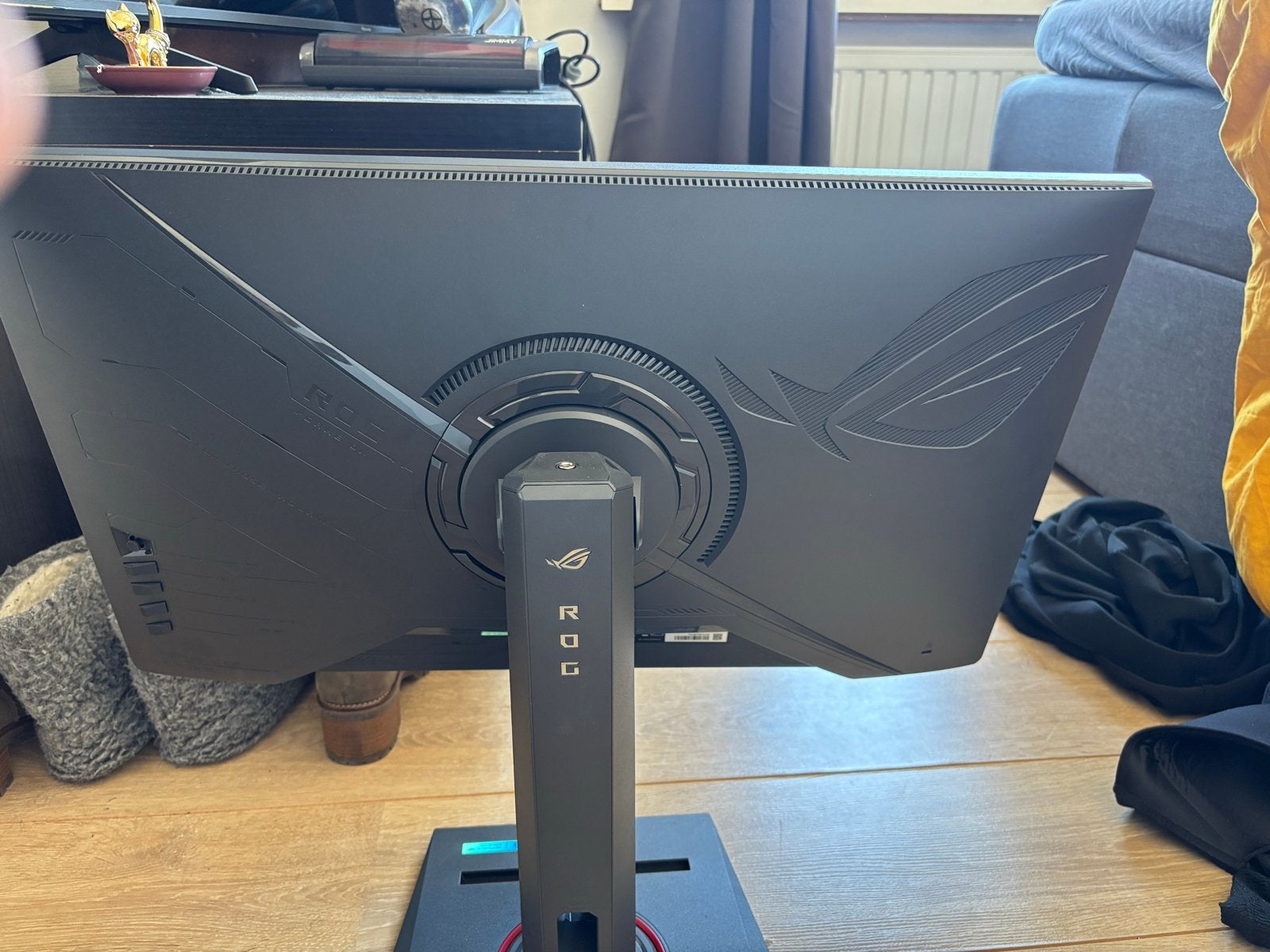 ASUS ROG XG27ACS - QHD IPS GAMING MONITOR - 180HZ, IPS, In hoogte verstelbaar, Minder dan 1 ms, Zo goed als nieuw
