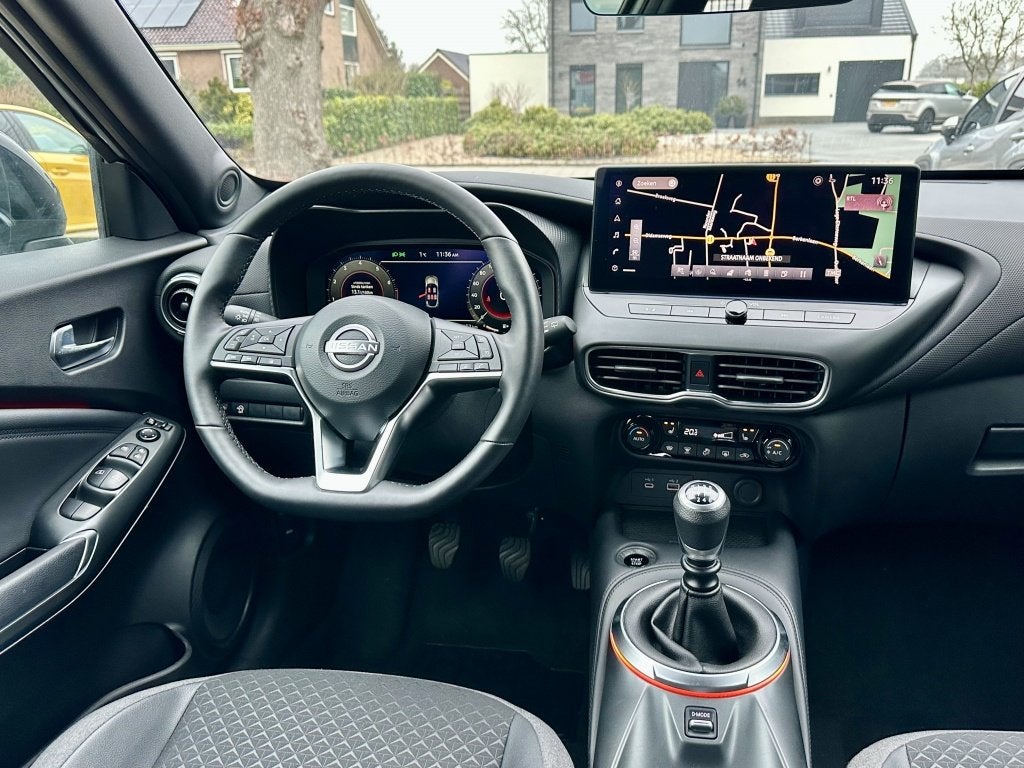 Nissan Juke 1.0 DIG-T N-Connecta Keyless Navi Camera Carplay, Keurmerk '100% Onderhouden', Euro 6, Bedrijf, Handgeschakeld