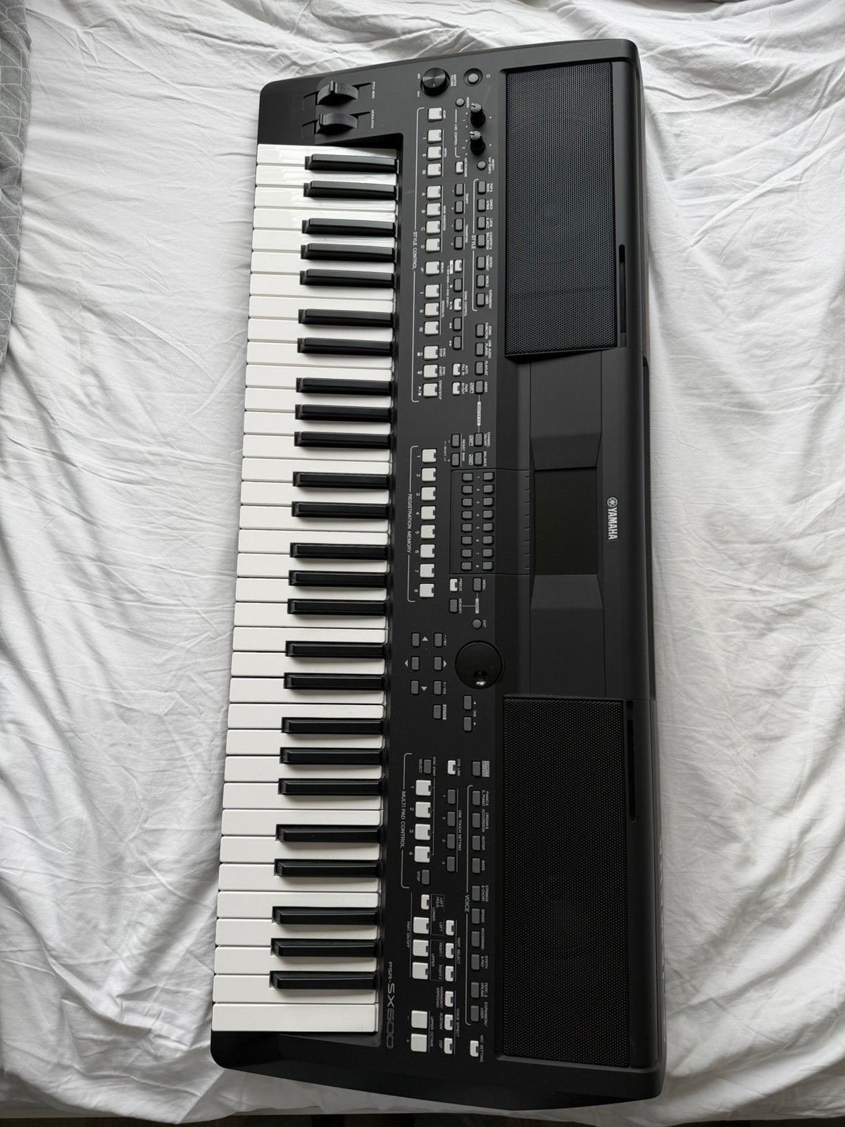 Yamaha psr sx600