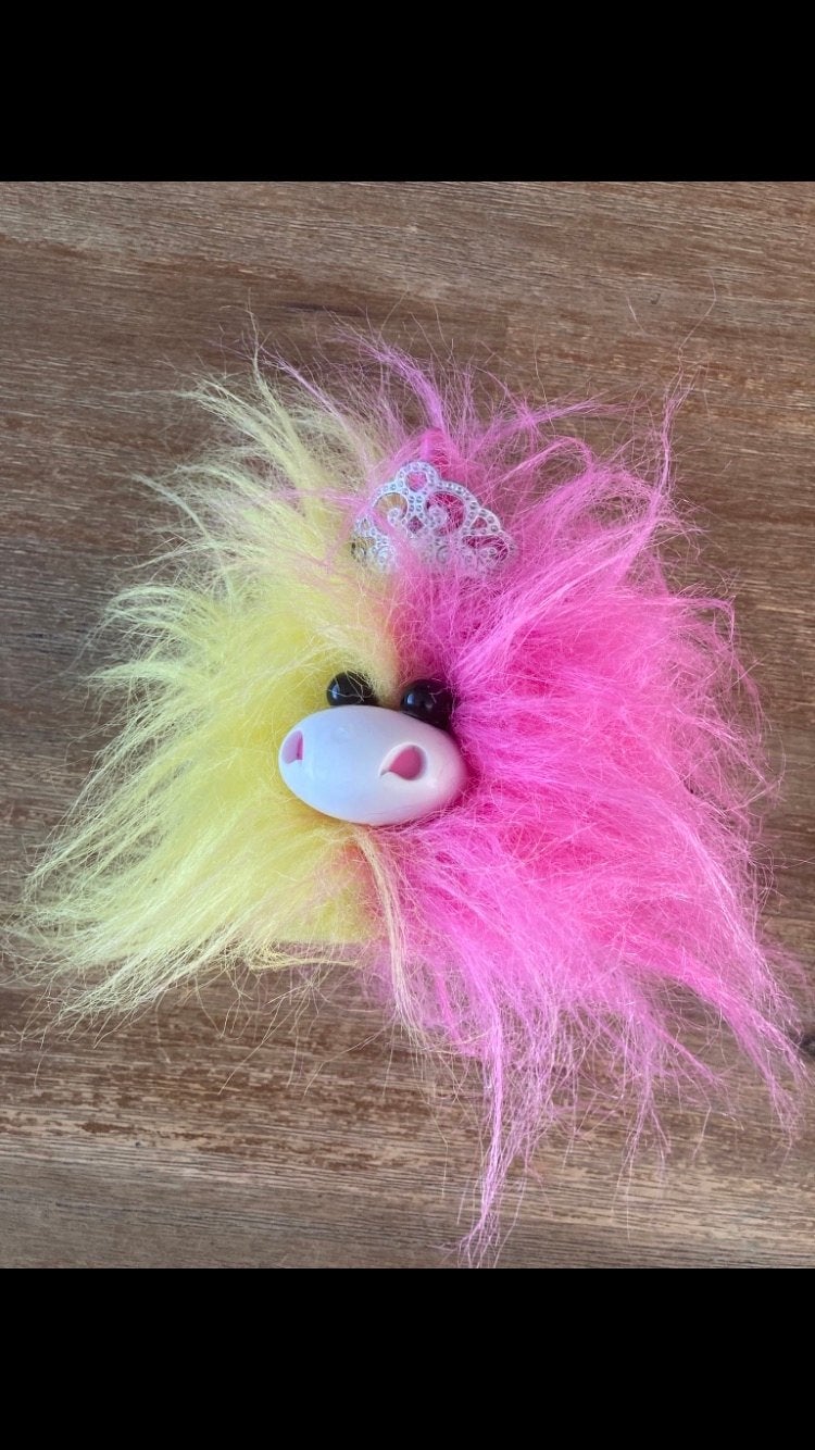 Leuke Roze/Gele Trol met Kroontje, maakt geluid, Ophalen of Verzenden, Zo goed als nieuw, Meisje