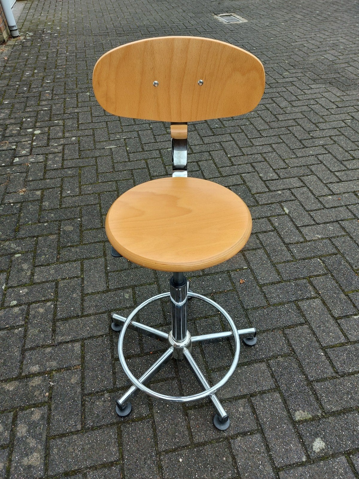 Vintage Industriële atelierstoel / tekenstoel - beukenhout, Antiek en Kunst, Ophalen