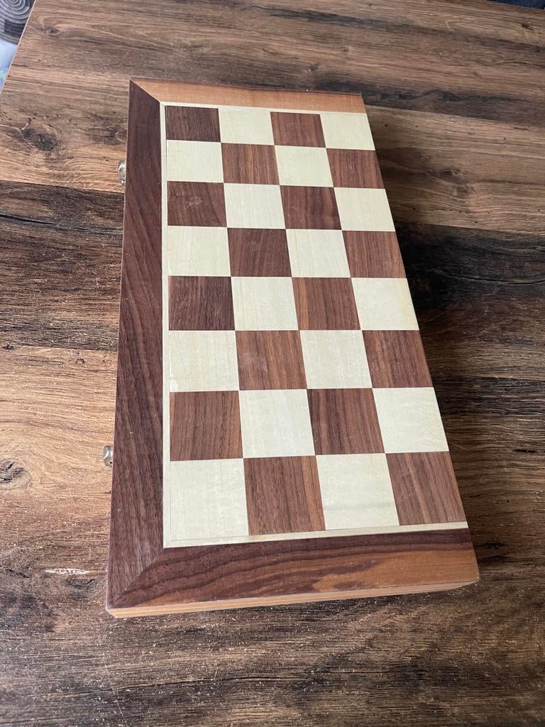 Houten Schaakspel - Reisformaat, Een of twee spelers, Ophalen of Verzenden, Zo goed als nieuw, Reisspel