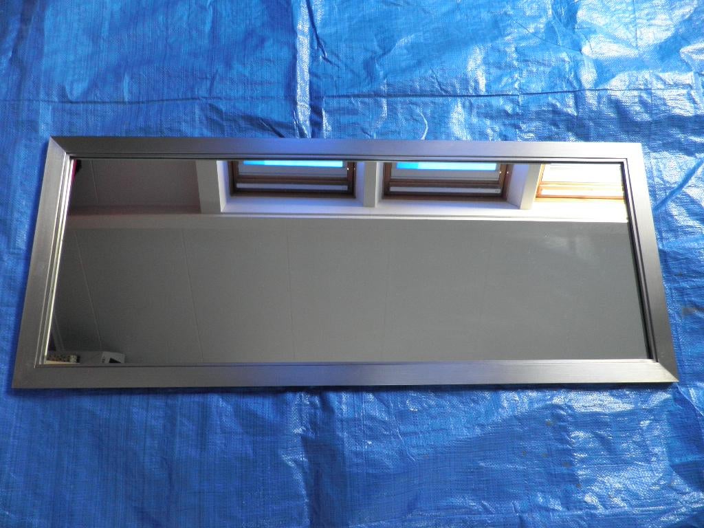 mooie grote /zware spiegel metalen rand 40,5 x 100 cm, Minder dan 50 cm, 100 tot 150 cm, Ophalen of Verzenden, Zo goed als nieuw