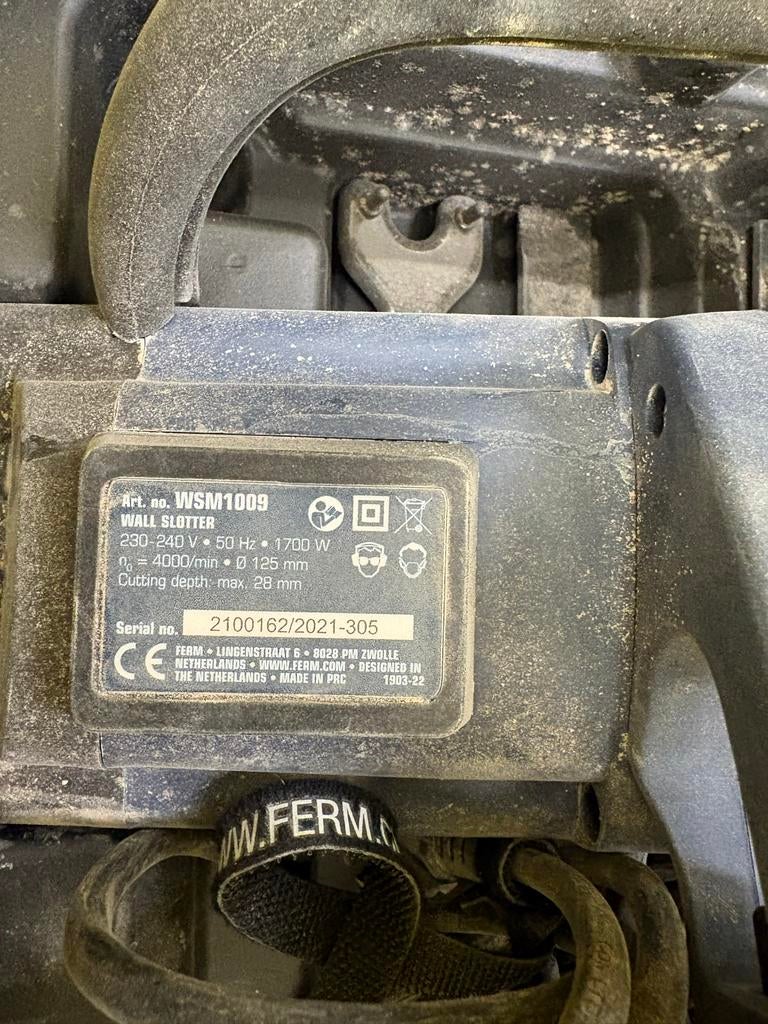 FERM WSM1009 Muurfrees 1700W - Krachtig en Nauwkeurig, Doe-het-zelf en Verbouw, Gereedschap | Freesmachines, Ophalen of Verzenden