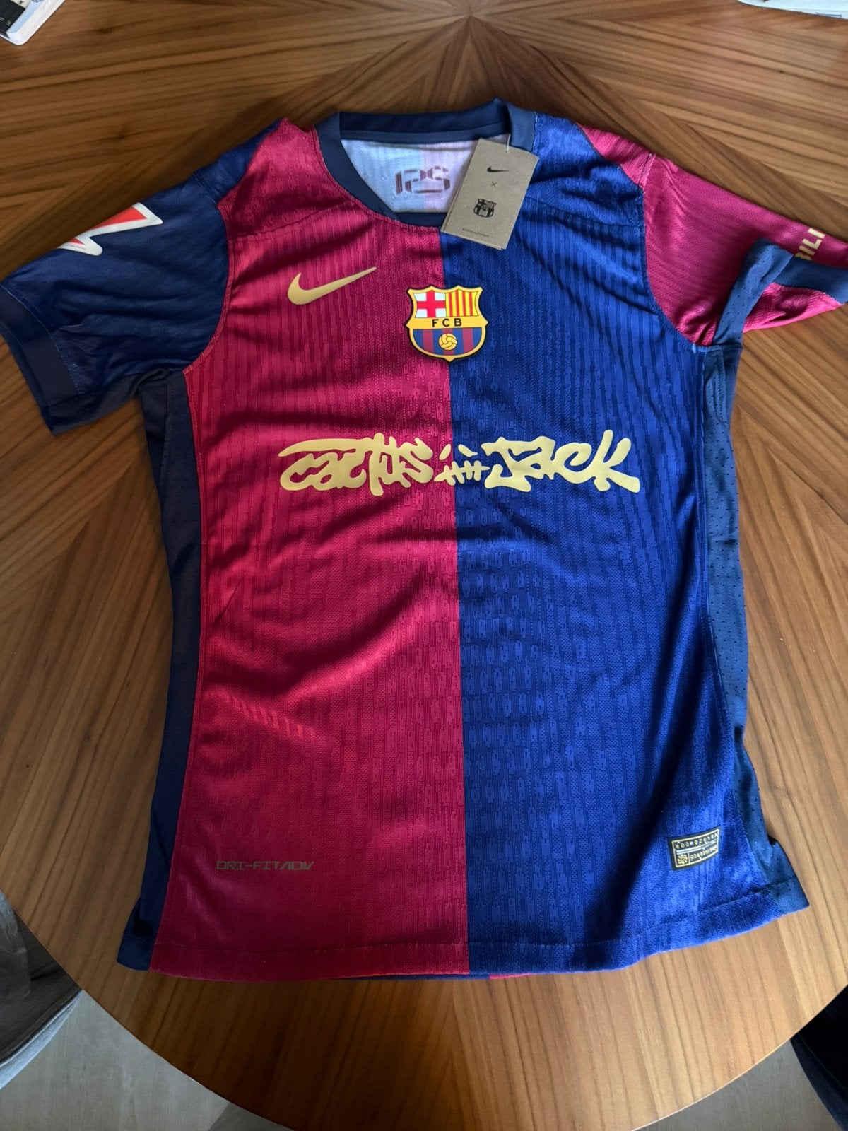 FC Barcelona x Patta 2023/24 thuisshirt - Maat S, Meerkleurig, Nieuw, Ophalen of Verzenden, Voetbal