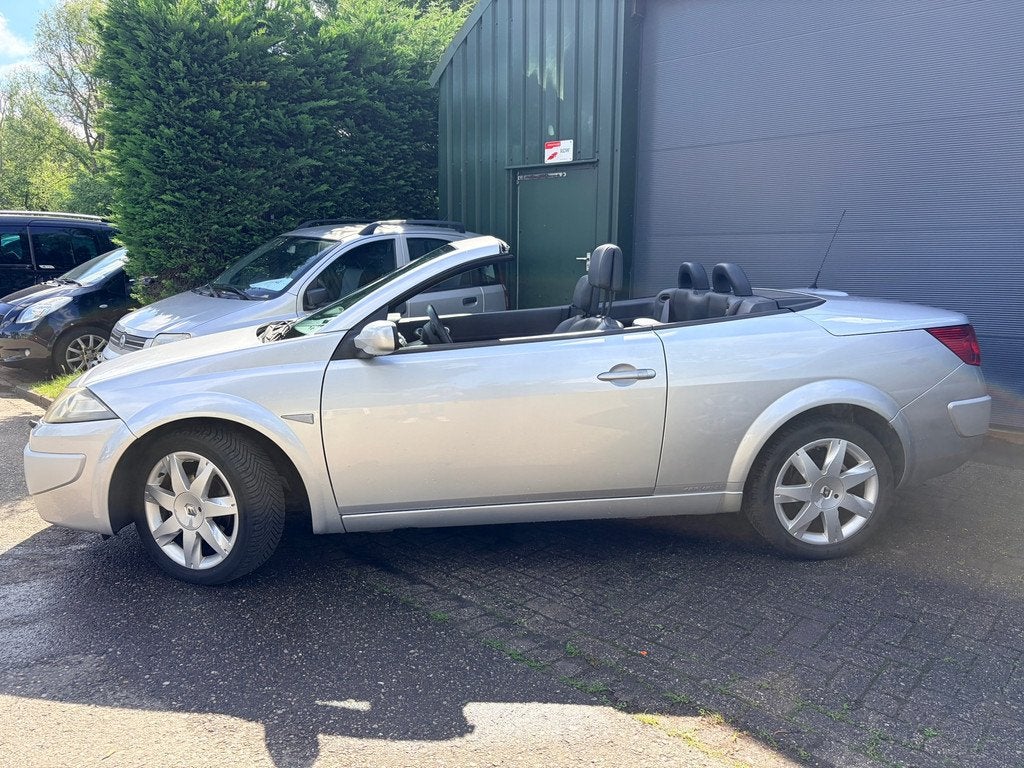 Renault Mégane Coupé-Cabriolet 1.6-16V Tech Line, Auto's, Renault, Voorwielaandrijving, 1295 kg, 4 cilinders, Cabriolet