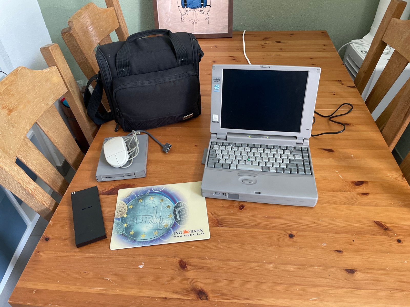 Toshiba Satellite 210CS - Defect voor onderdelen/reparatie, Computers en Software, Ophalen of Verzenden