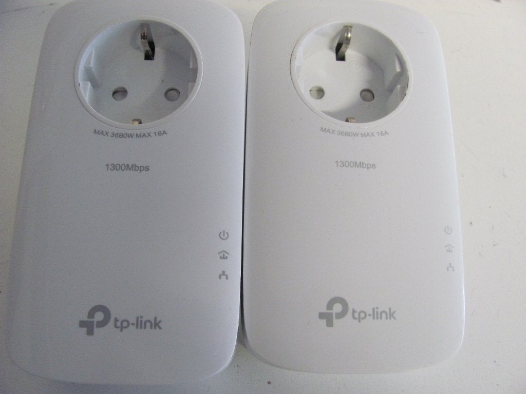 TP-LINK 1300Mps 2 stuks,av1300 gigabit pass-through, Ophalen of Verzenden, Zo goed als nieuw, TP-Link