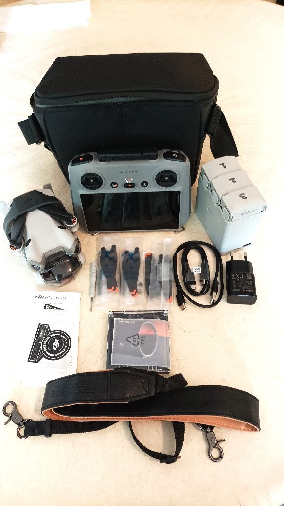 DJI Mini 4 Pro Fly More Met SmartController,Div Extra,s 625€, Cameradrone, Ophalen of Verzenden, Zo goed als nieuw, DJI