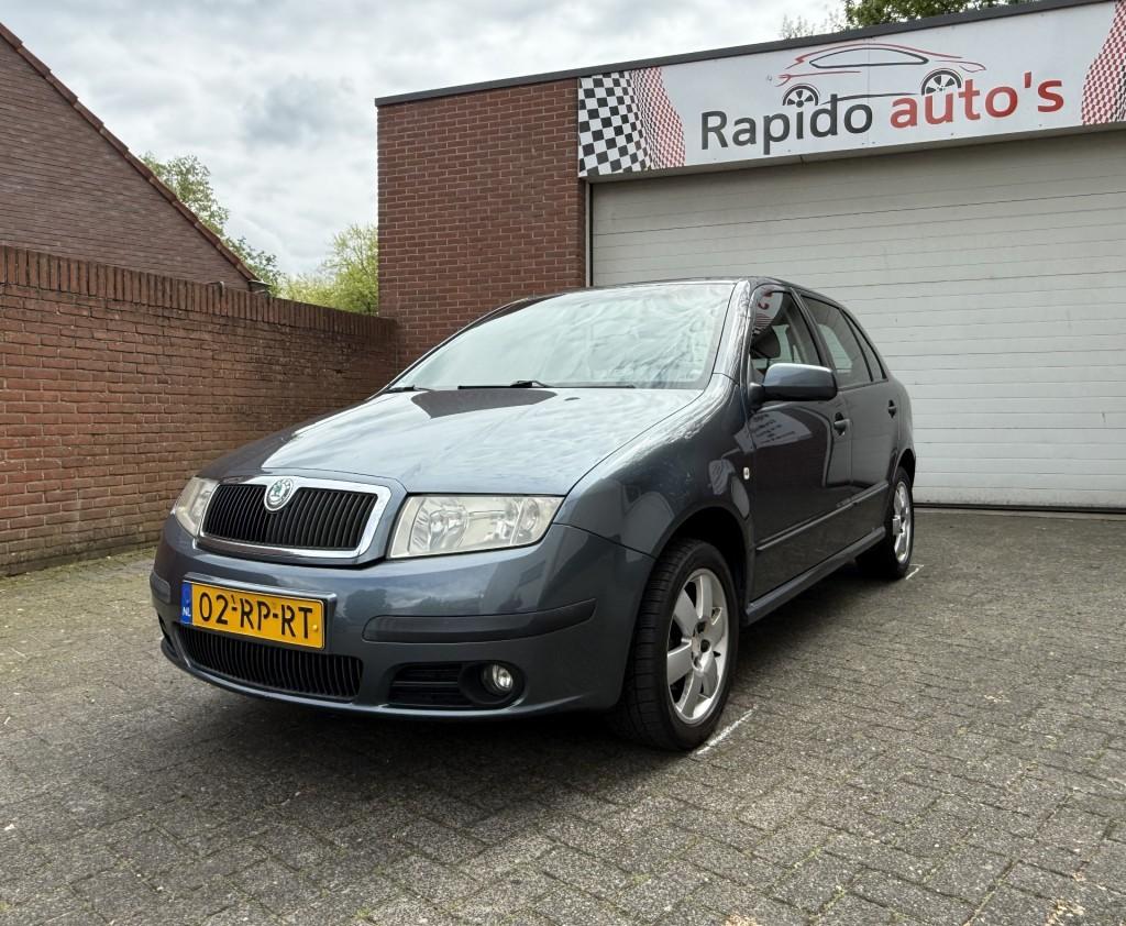 Skoda FABIA 1.4-16V ELEGANCE APK 3 2027 AIRCO, Voorwielaandrijving, 4 cilinders, Bedrijf, 75 pk