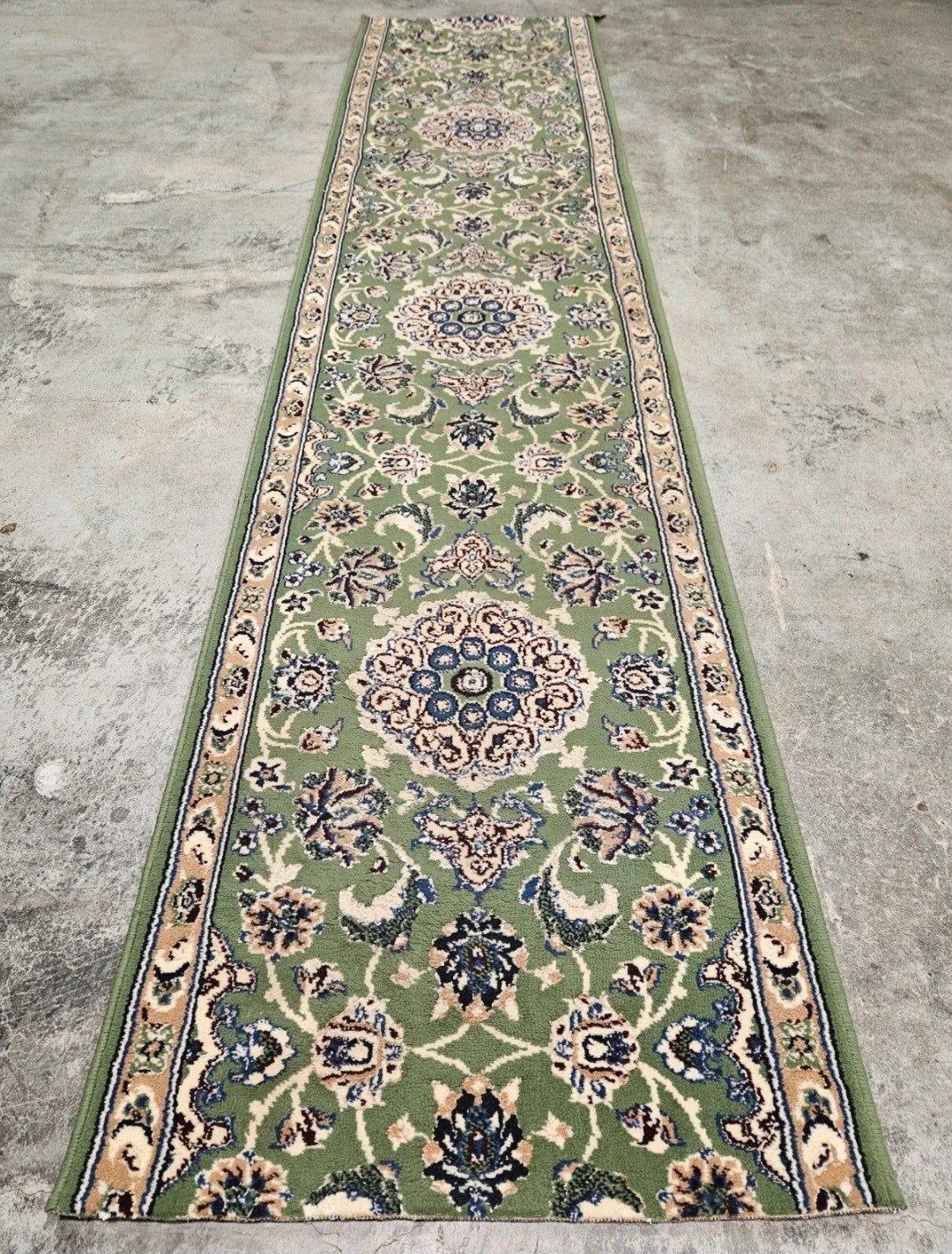Vintage oosterse vloerkleed loper green Naïn 68x298cm, Crème, Klassiek, Oosters, Persian, vintage, oosters, hype, 200 cm of meer