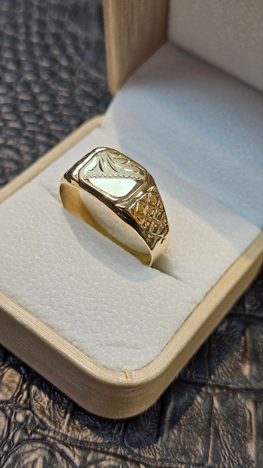 Prachtige 14k gouden zegelring