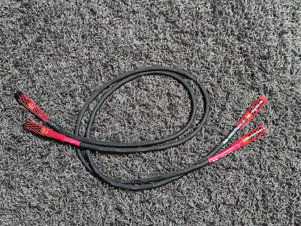 Tellurium Q Ultra Black II RCA 1 meter / Demo kabel, Audio, Tv en Foto, Ophalen of Verzenden, Nieuw, Minder dan 2 meter, Interlink-kabel