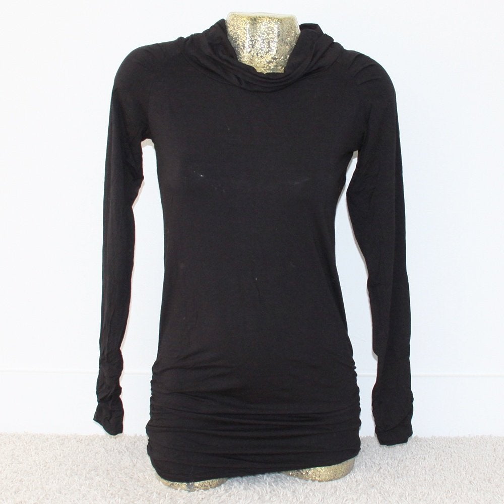 Marc Cain Truitje - 90 (M) € 40,-, Kleding | Dames, Maat 38/40 (M), Marc Cain, Zwart, Ophalen of Verzenden