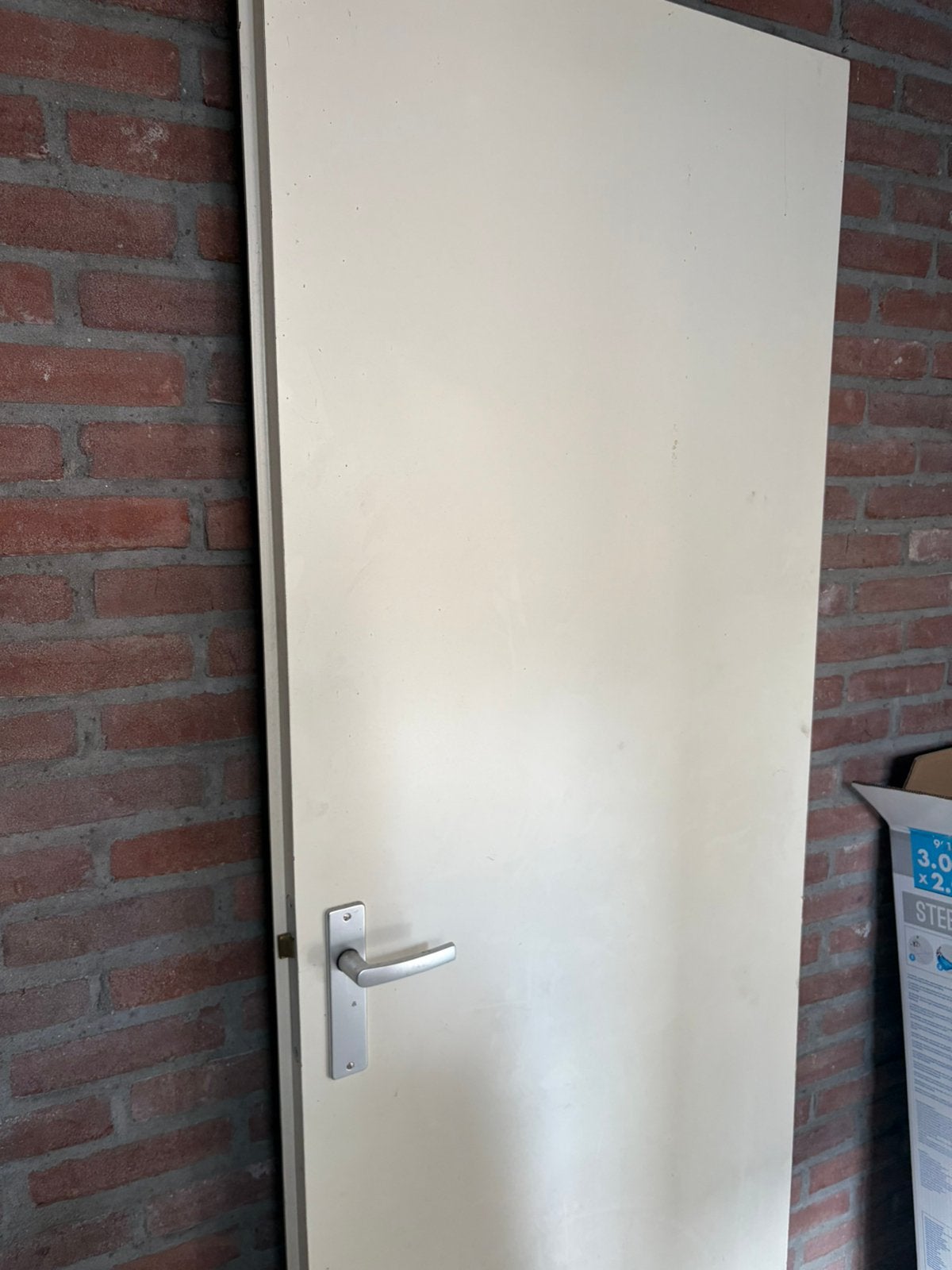 Binnendeur opdek wit gratis, Doe-het-zelf en Verbouw, Deuren en Horren, Ophalen, Zo goed als nieuw, Binnendeur, 200 tot 215 cm