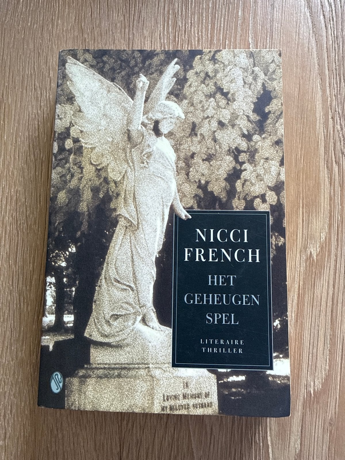 Het Geheugen Spel - Nicci French (Literaire Thriller), Ophalen of Verzenden, Gelezen, Europa overig