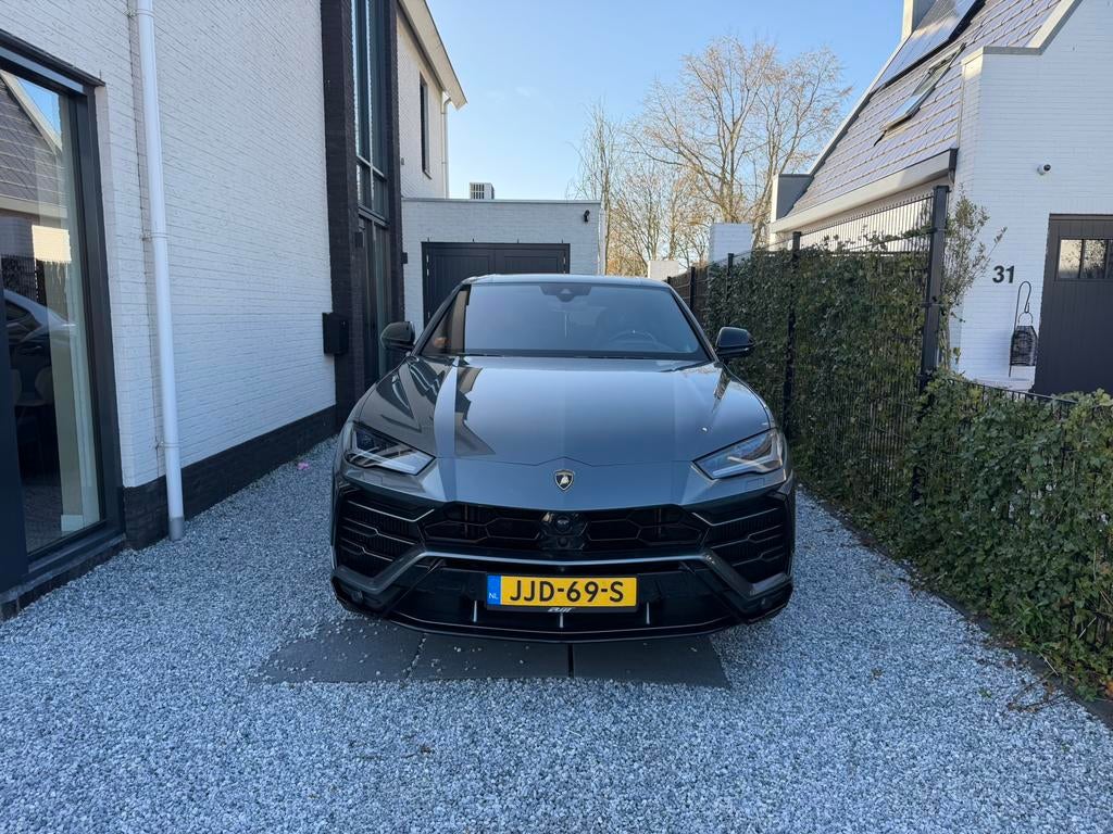 Lamborghini Urus | Keramisch | Panorama | B&O ADV|MASSAGE, Auto's, Automaat, Urus, 8 cilinders, Vierwielaandrijving