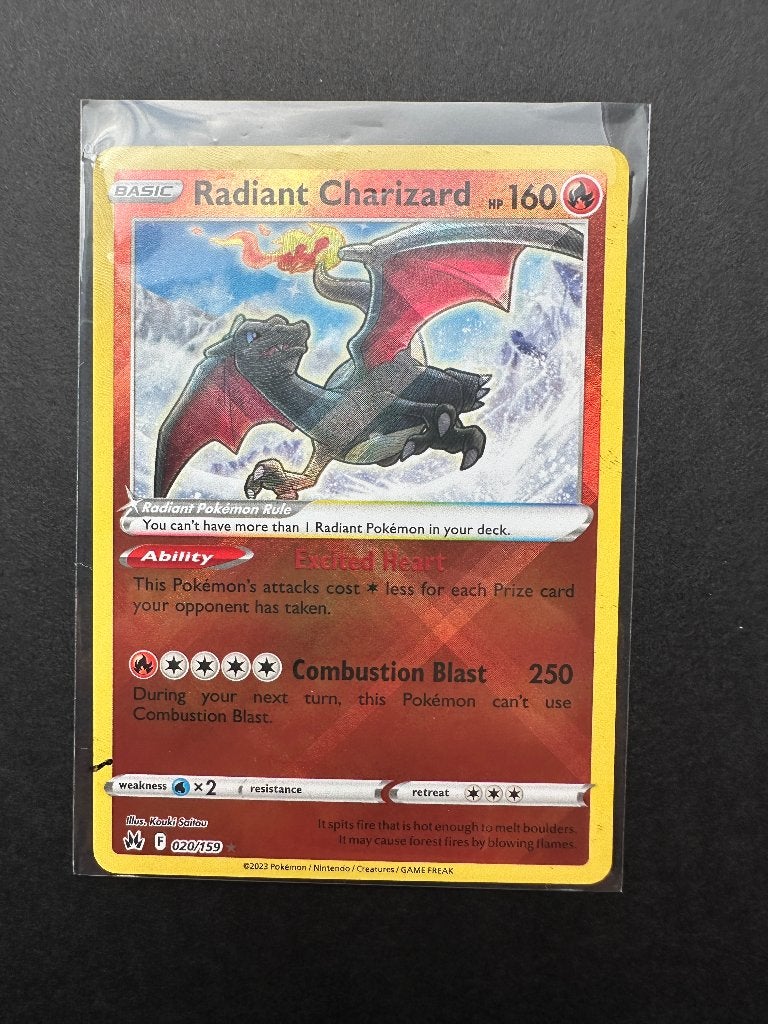 Radiant Charizard 020, Hobby en Vrije tijd, Verzamelkaartspellen | Pokémon, Nieuw, Losse kaart, Foil, Ophalen of Verzenden