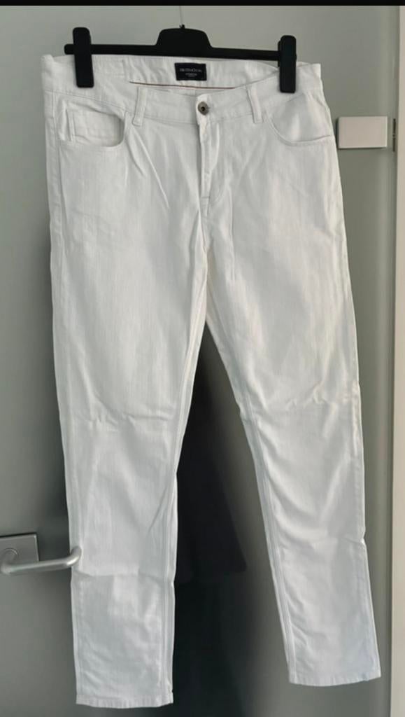 Mooie witte jeans, Distinction McGregor, mt 34/34 ,zgan, Kleding | Heren, Ophalen of Verzenden, Zo goed als nieuw, Wit