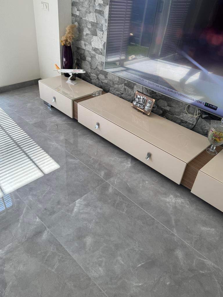 Tv kast met 3 lades, Huis en Inrichting, Complete inboedels, Ophalen of Verzenden