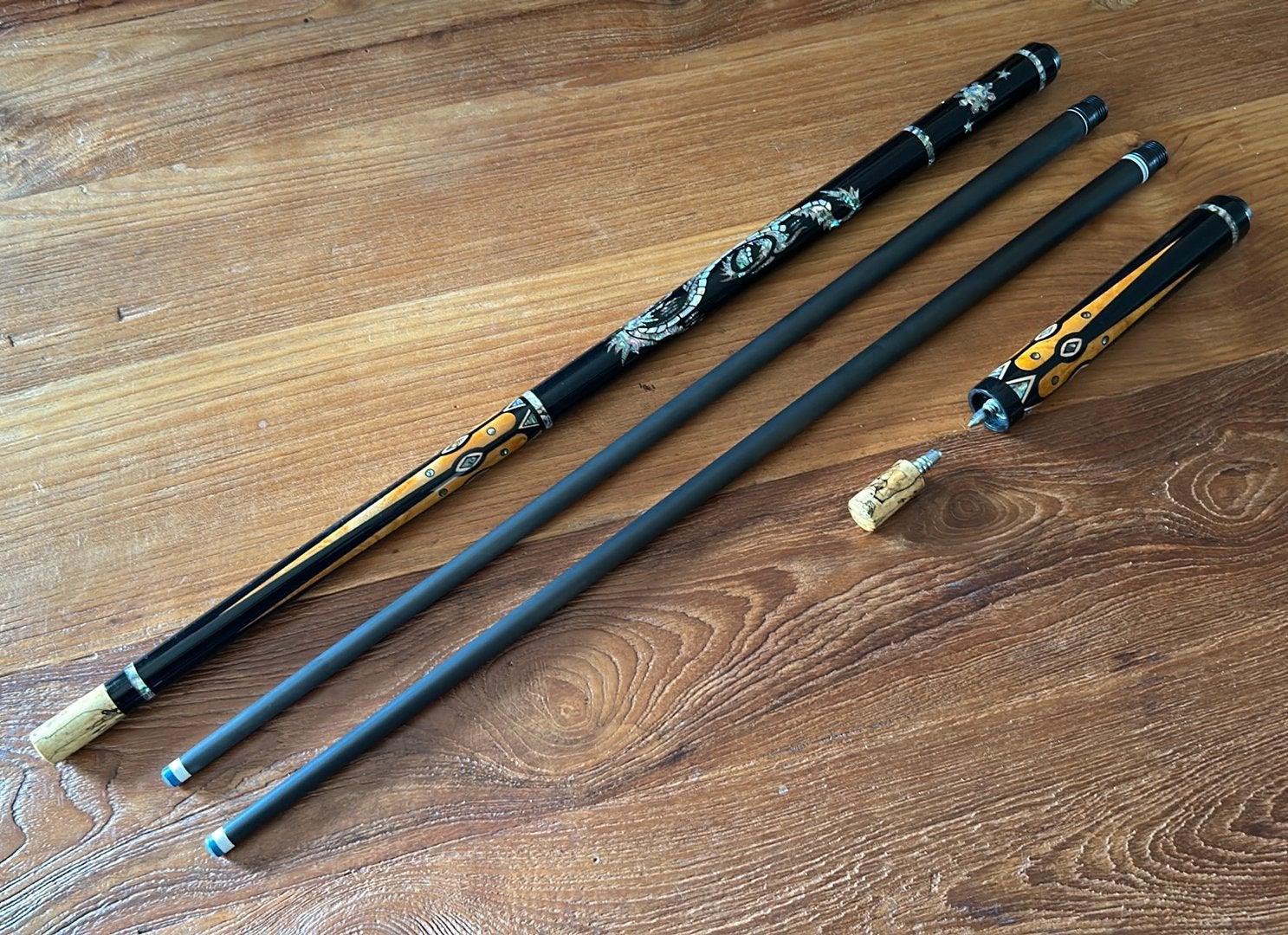 Zeldzaam – Uniek handgemaakt keu uit Korea, Keu of Ballen, Wijsstraat 32, Nieuw, 3B Cues