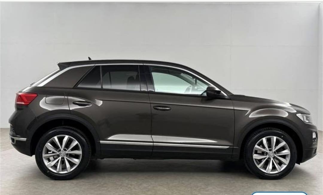 Volkswagen T-Roc 1.0 TSI 115pk 2018 Bruin, Auto's, Voorwielaandrijving, Bruin, Particulier, 3 cilinders