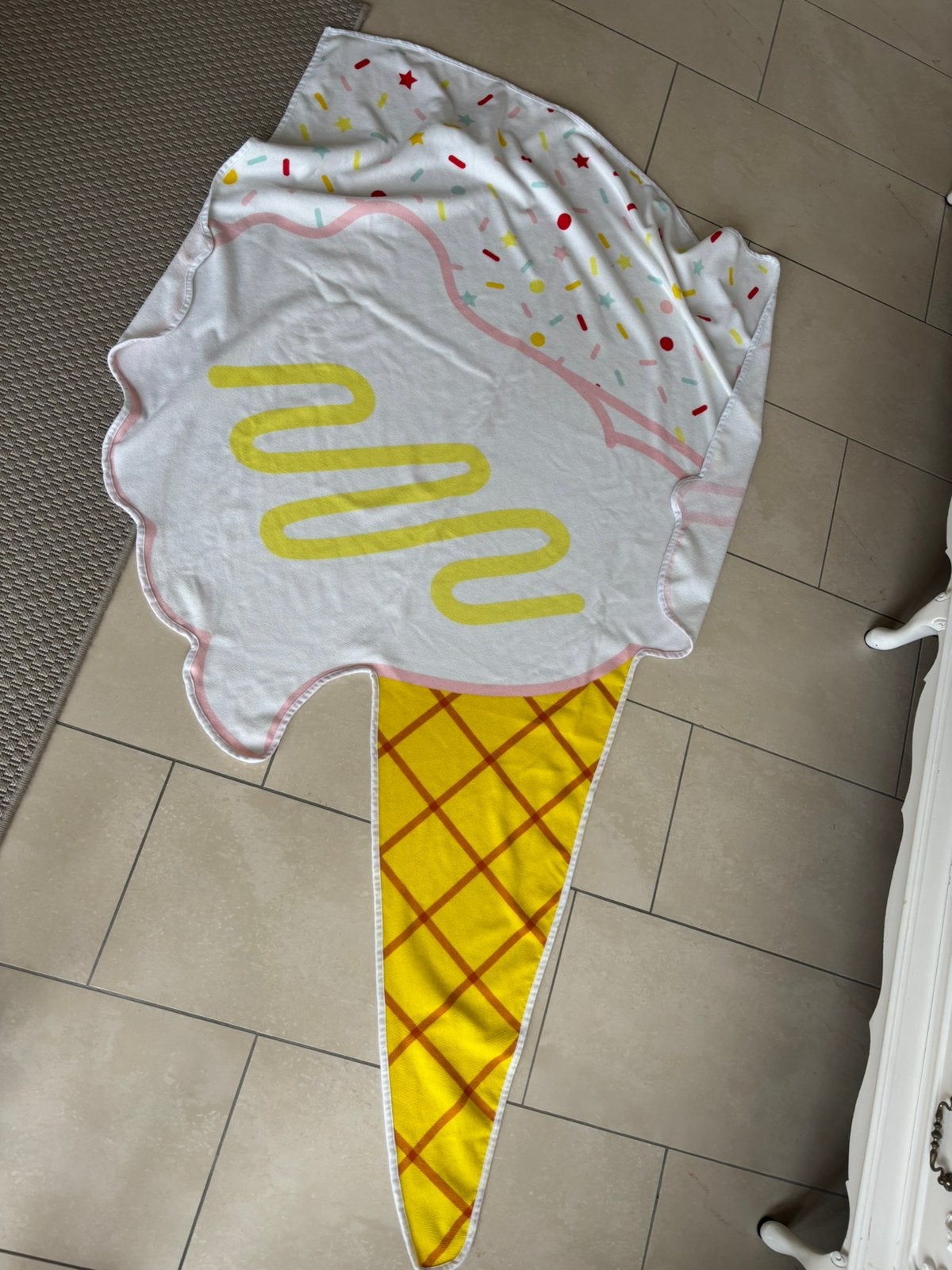Nieuw strandlaken badlaken ijsje, Ophalen of Verzenden, Nieuw, Overige kleuren, Overige typen