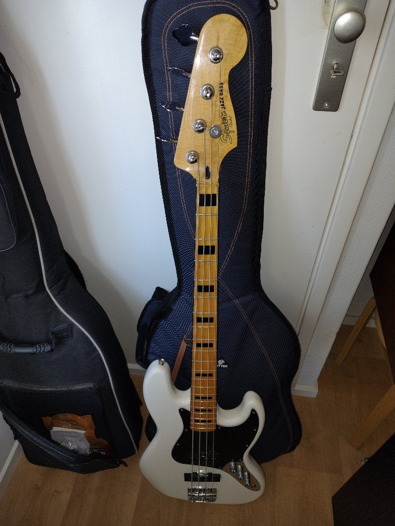 Squier VM 70's Jazz (Ruilen e.v.t met bijbetaling), Ophalen, Zo goed als nieuw, Elektrisch