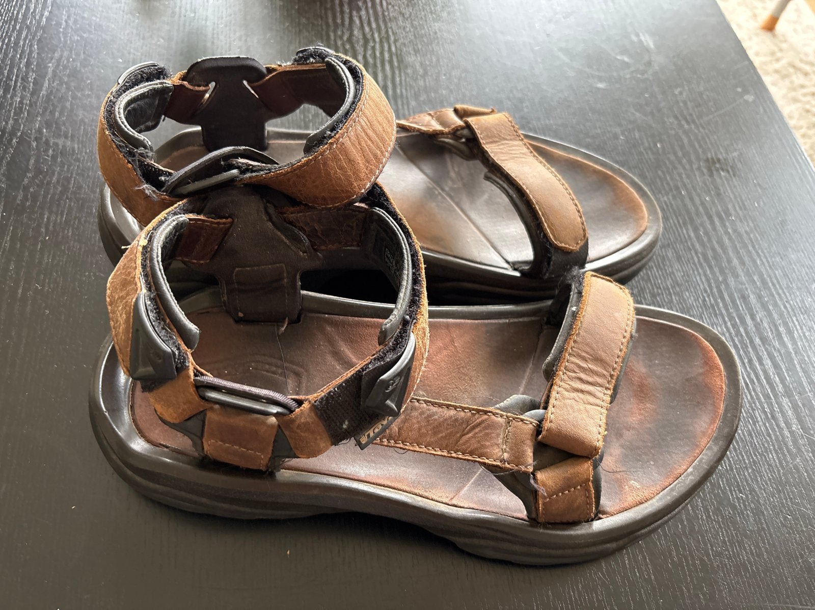 Teva Sandalen - Leer- Bruin - Maat 42, Sandalen, Bruin, Ophalen of Verzenden, Gedragen
