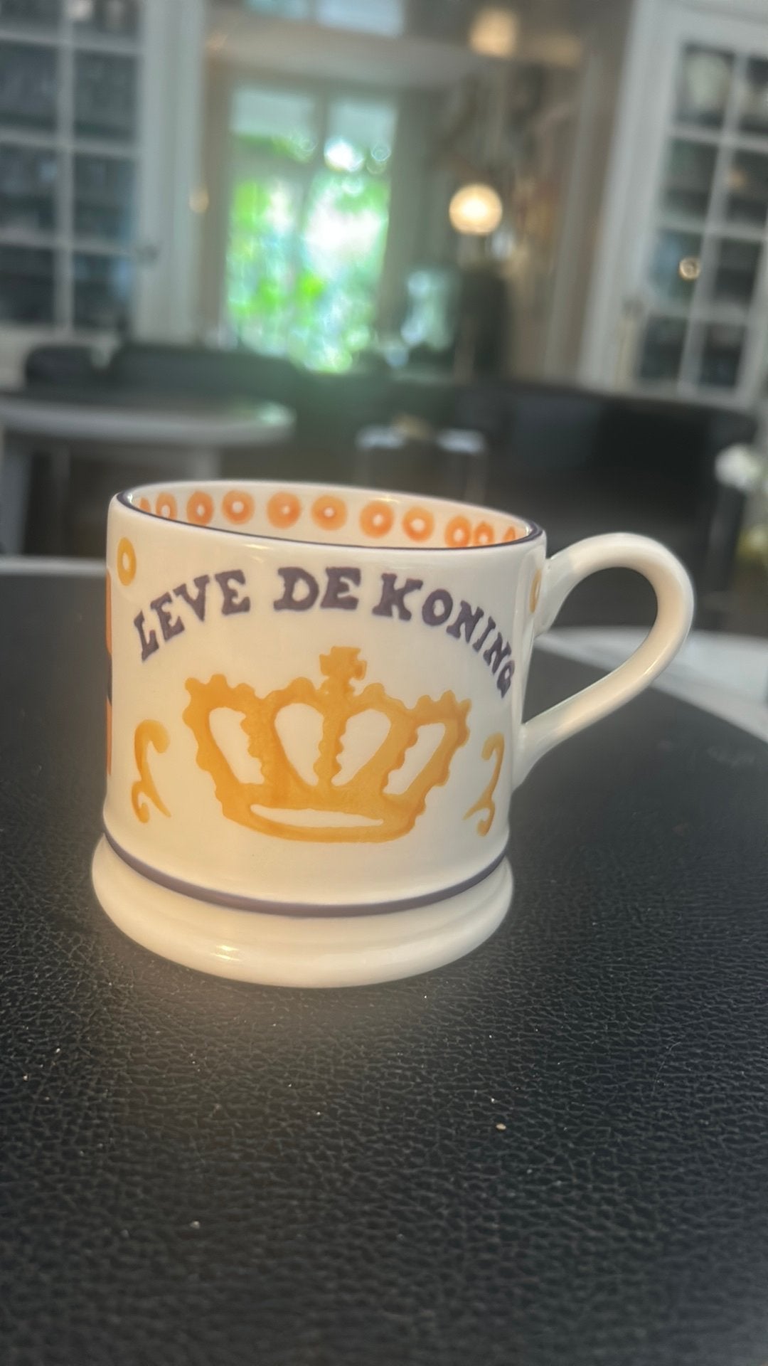 Emma Bridgewater. Uniek exemplaar. “Leve de koning”, Verzenden, Nieuw, Mok, Emma Bridgewater