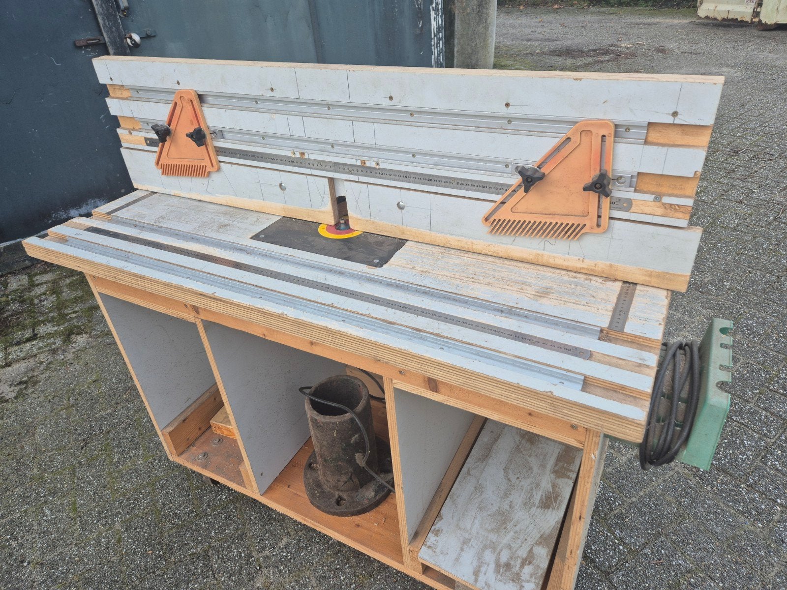 boven frees met tafel, Doe-het-zelf en Verbouw, Ophalen, Gebruikt, Overige typen, Minder dan 2 meter
