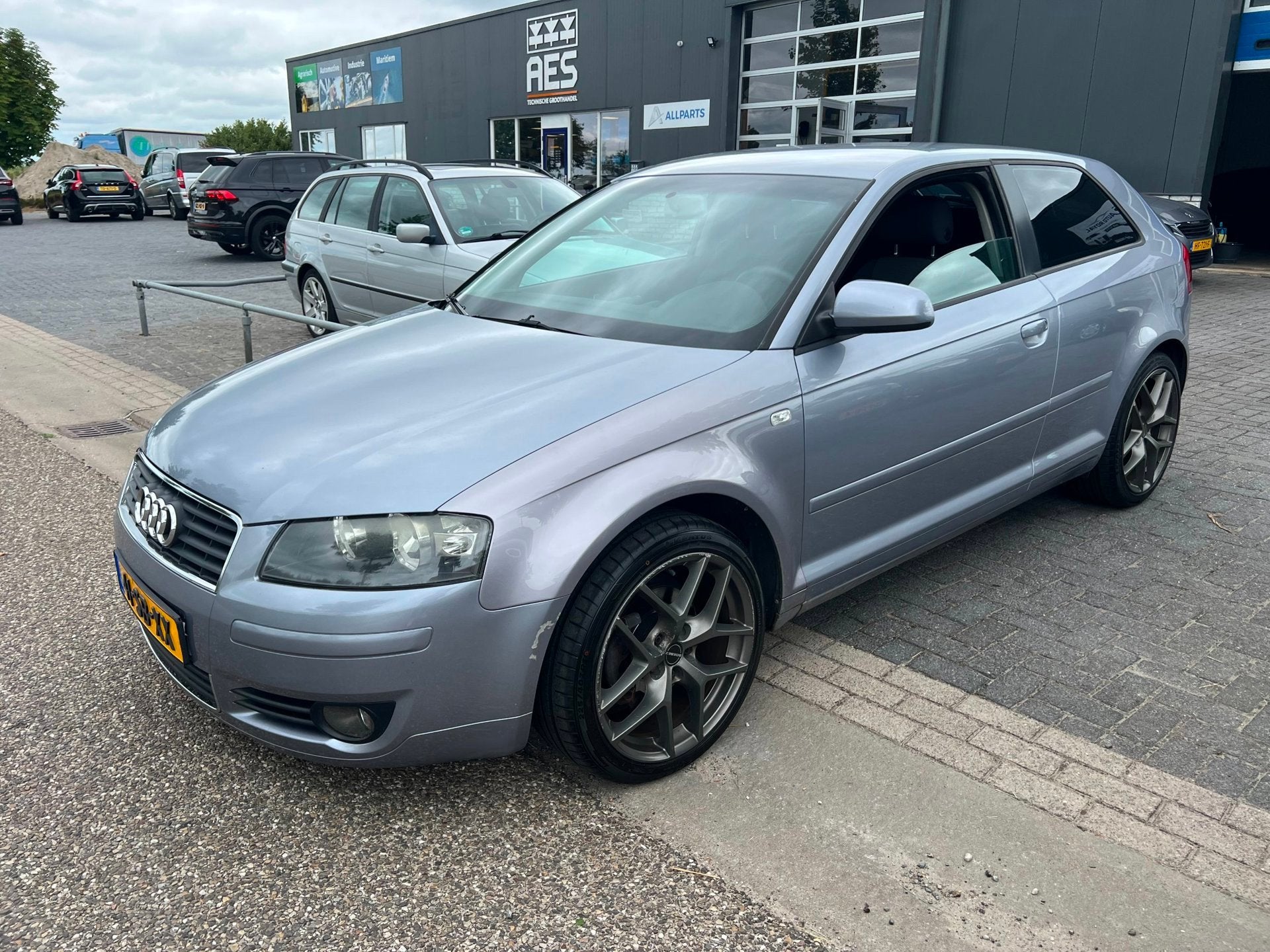 Audi A3 1.6i / BJ : 2003 / Airco / Velgen / Nette auto !, Auto's, Audi, Bedrijf, Te koop, A3, ABS, Airbags, Airconditioning, Automatische klimaatregeling